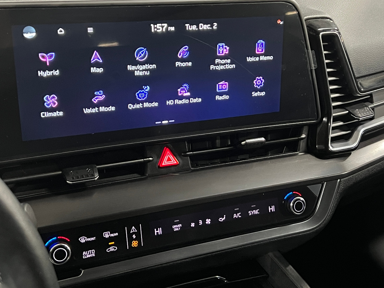 Thumbnail: 2023 Kia Sportage - 3