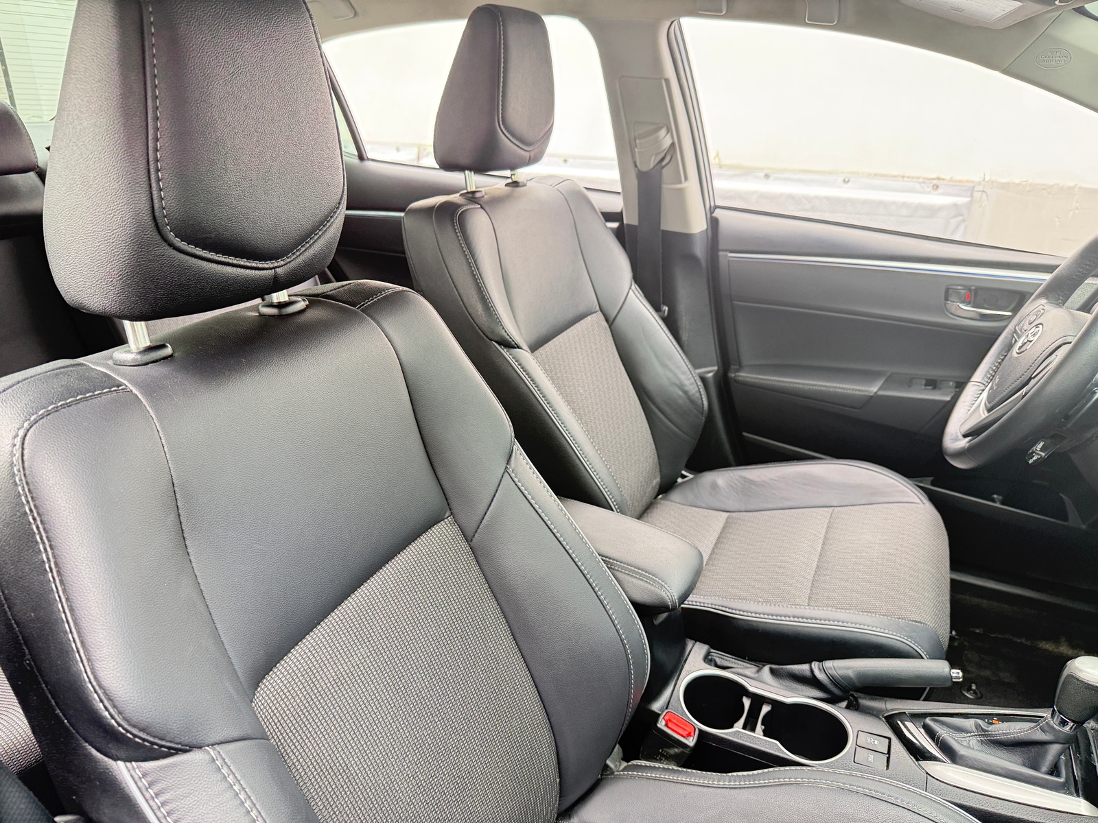 Thumbnail: 2016 Toyota Corolla - 2