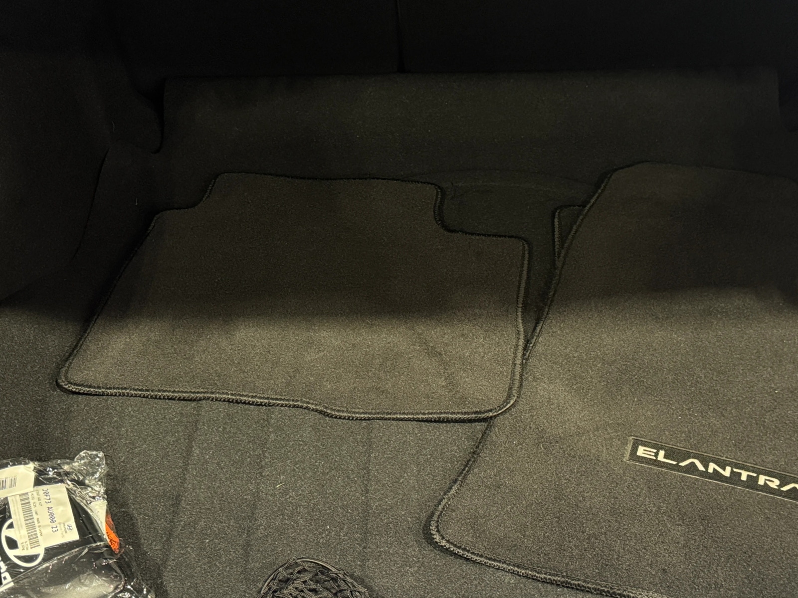 Thumbnail: 2023 Hyundai Elantra - 6