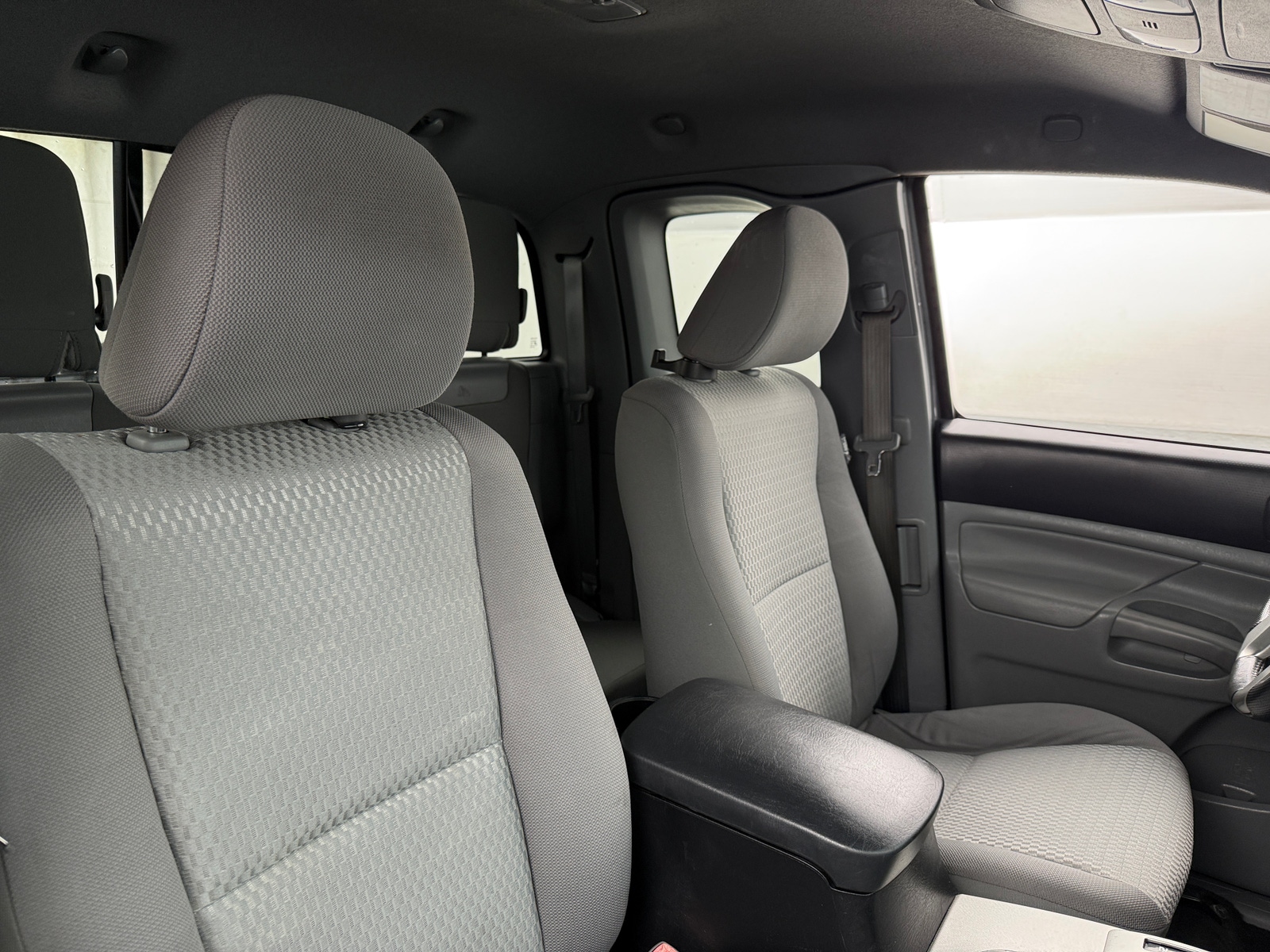 Thumbnail: 2014 Toyota Tacoma - 2