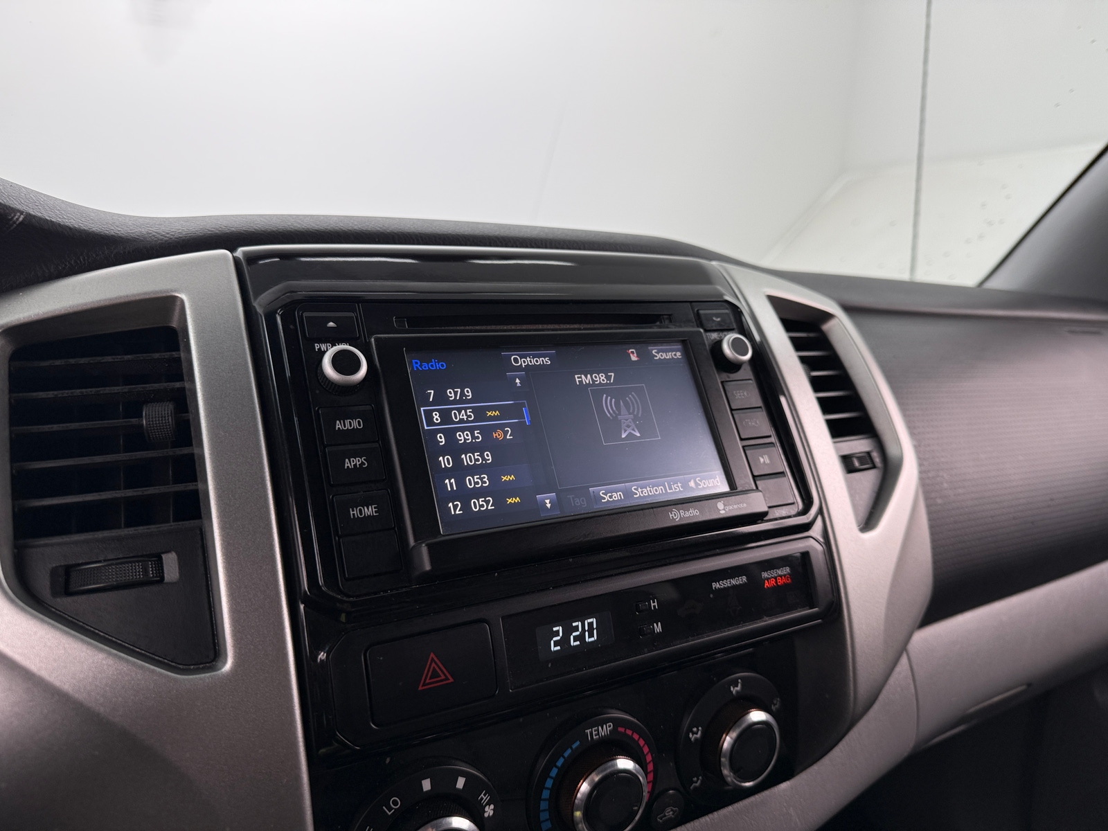 Thumbnail: 2014 Toyota Tacoma - 4