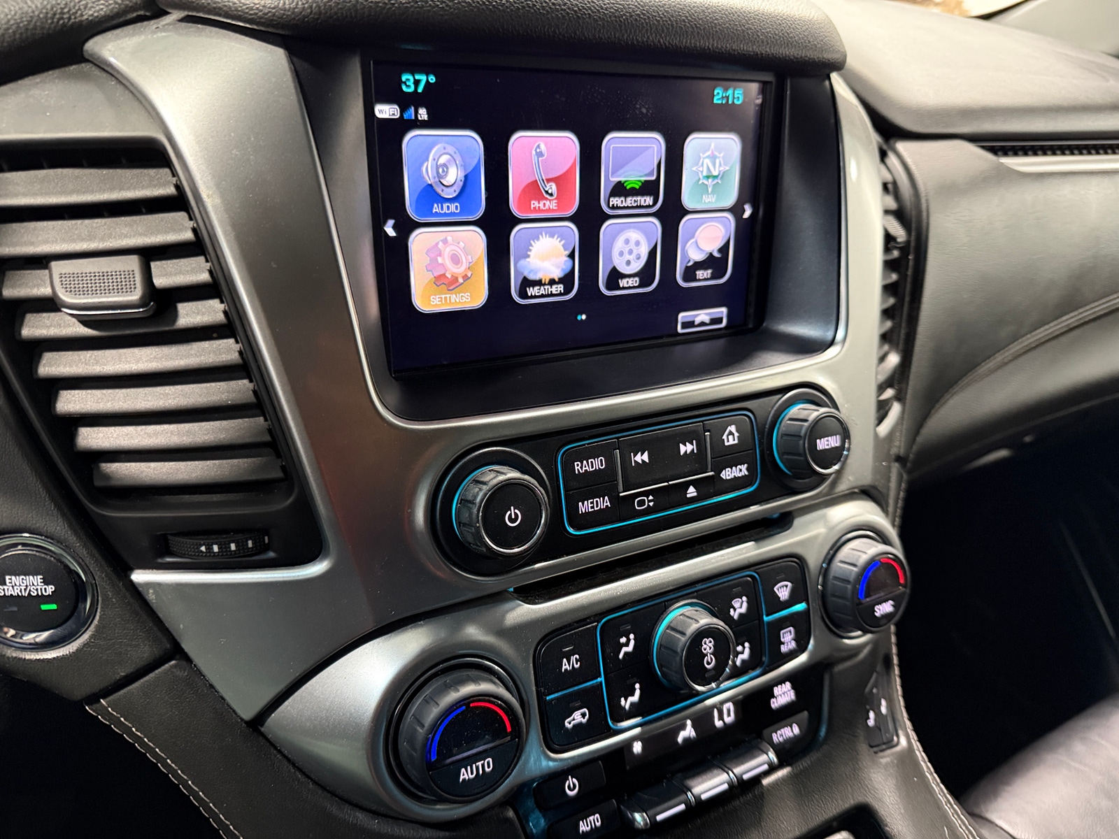 Thumbnail: 2017 Chevrolet Tahoe - 3