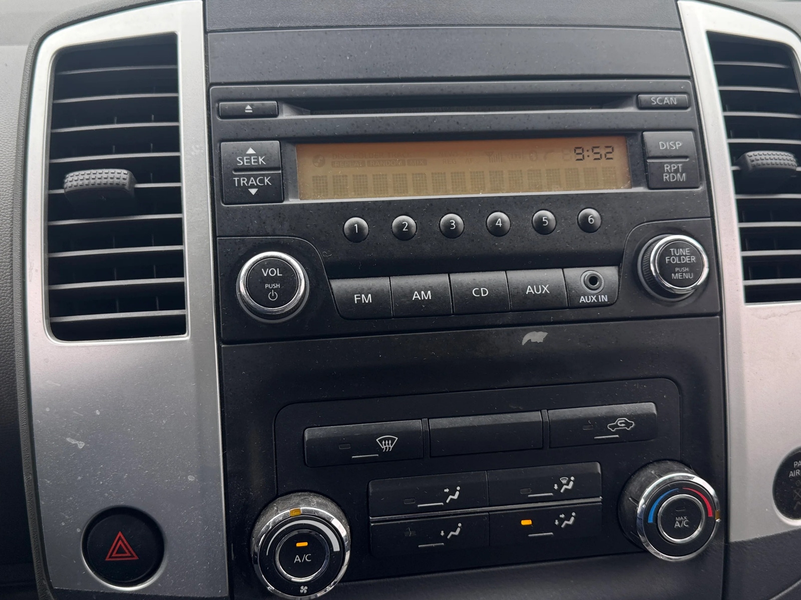 Thumbnail: 2016 Nissan Frontier - 4