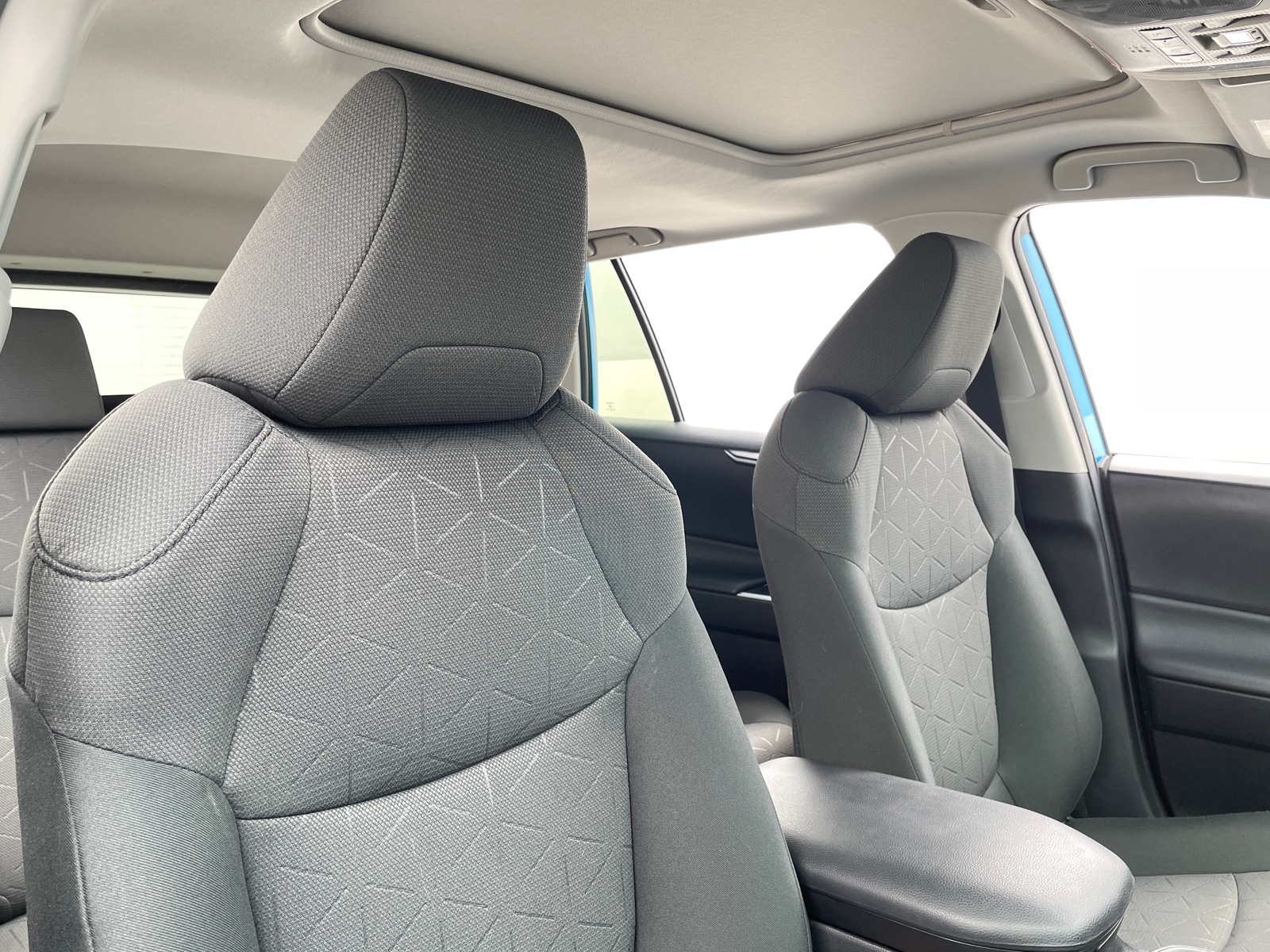 Thumbnail: 2019 Toyota RAV4 - 2