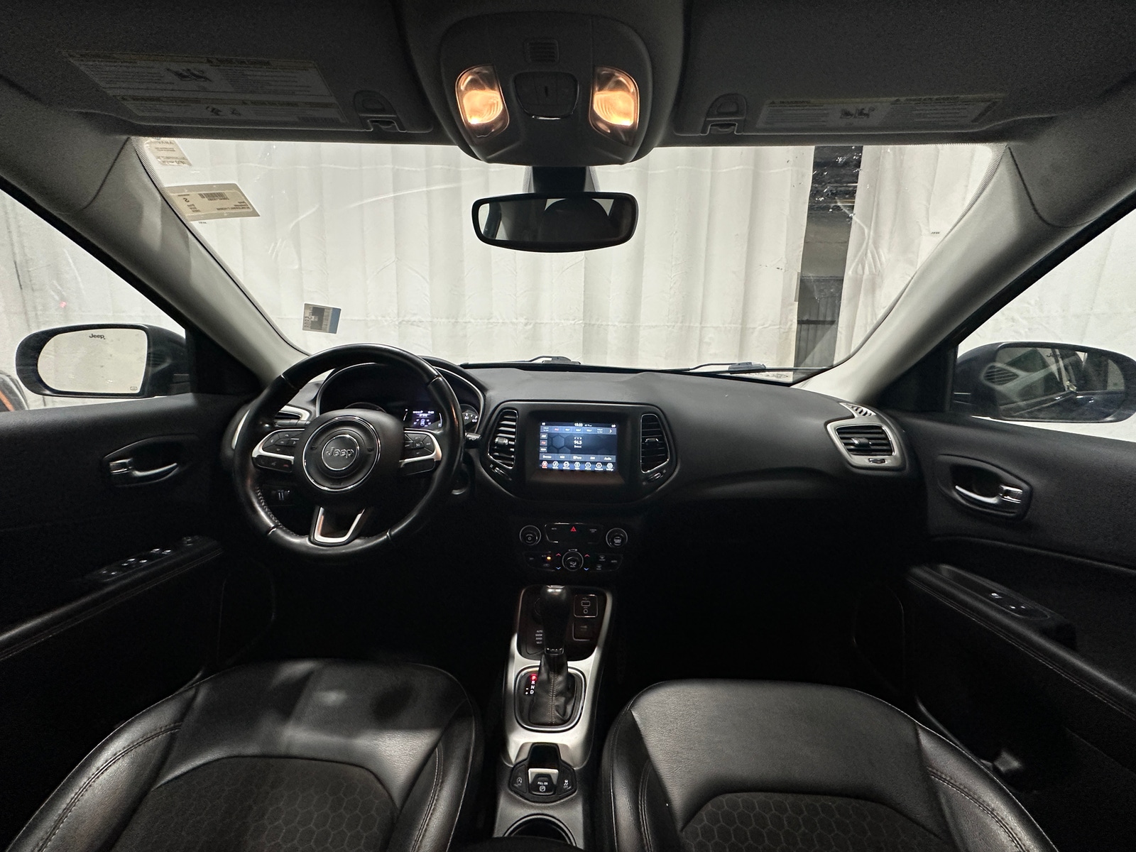 Thumbnail: 2020 Jeep Compass - 3