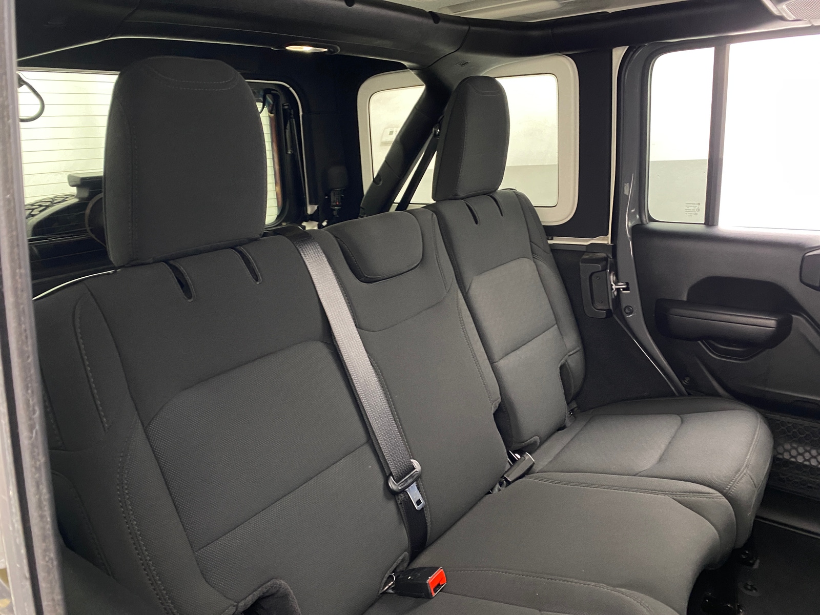 Thumbnail: 2021 Jeep Wrangler - 6