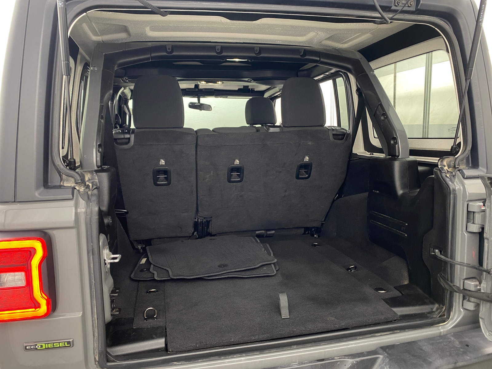 Thumbnail: 2021 Jeep Wrangler - 7