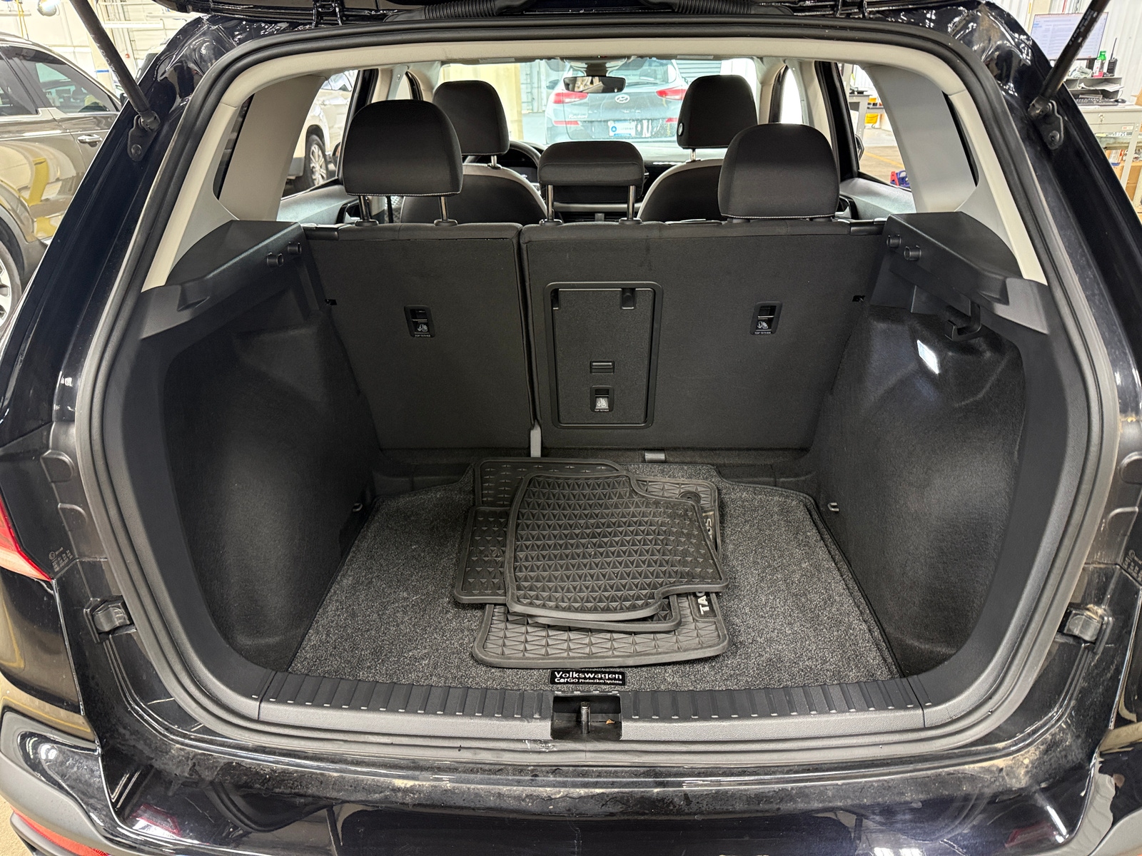 Thumbnail: 2024 Volkswagen Taos - 7