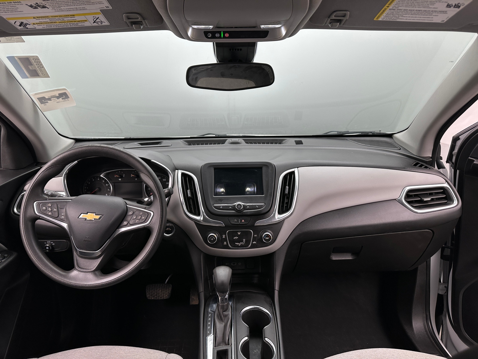 Thumbnail: 2022 Chevrolet Equinox - 3