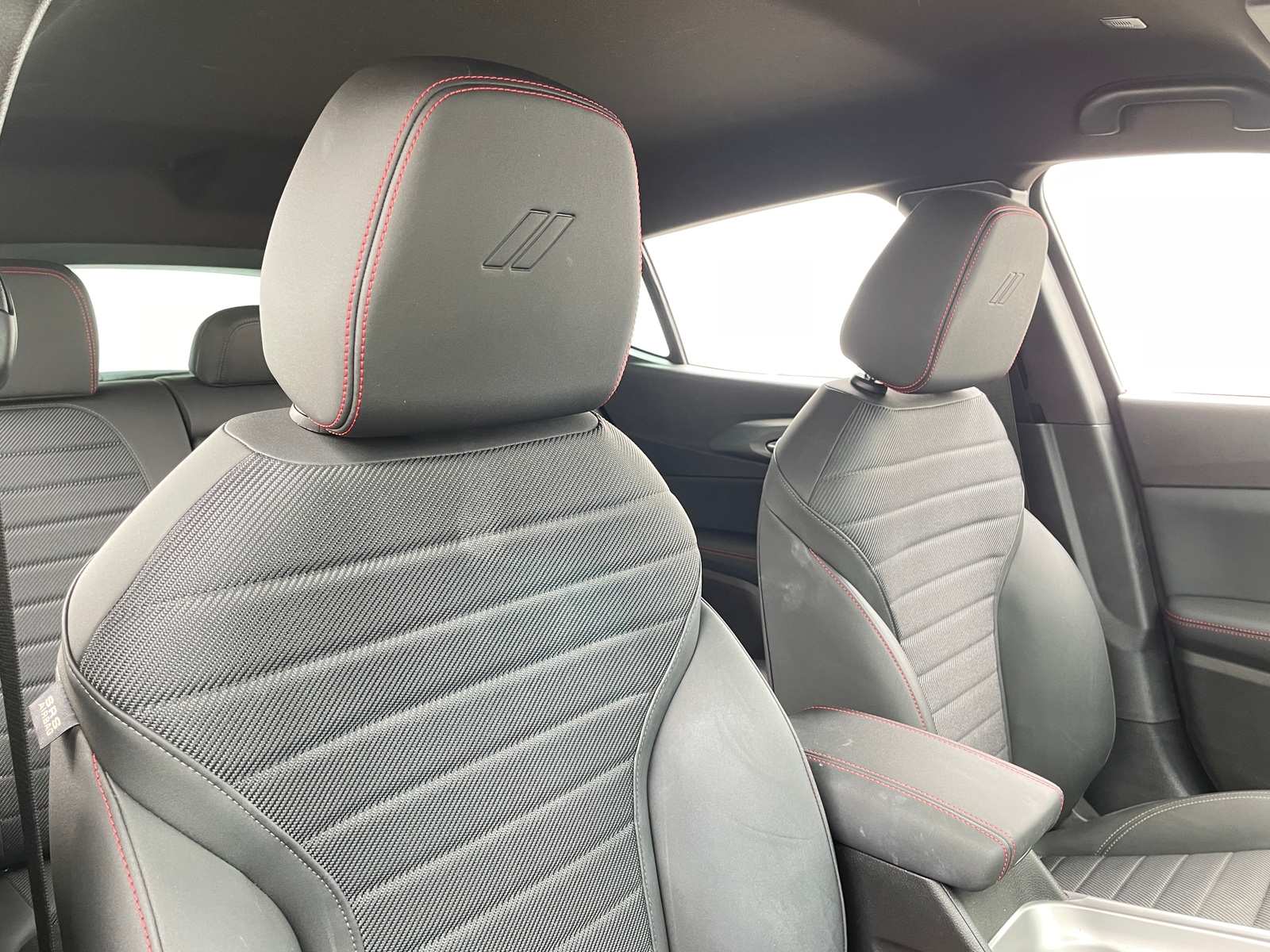 Thumbnail: 2023 Dodge Hornet - 2