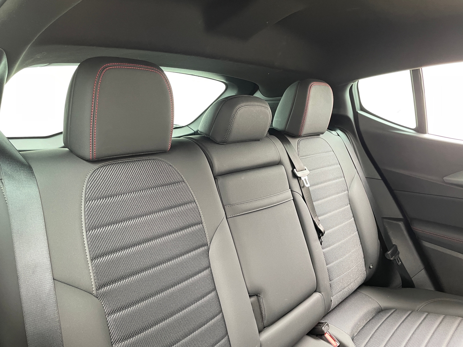 Thumbnail: 2023 Dodge Hornet - 6