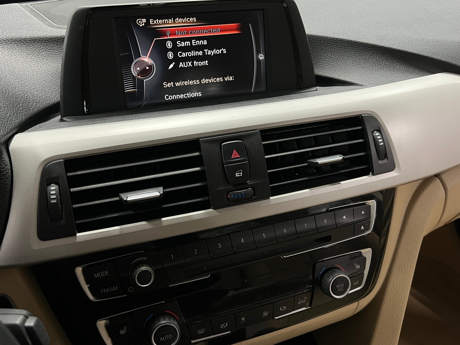 Thumbnail: 2016 BMW 3 Series - 3