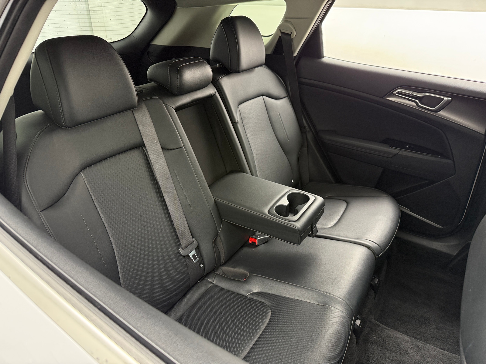 Thumbnail: 2025 Kia Sportage - 5