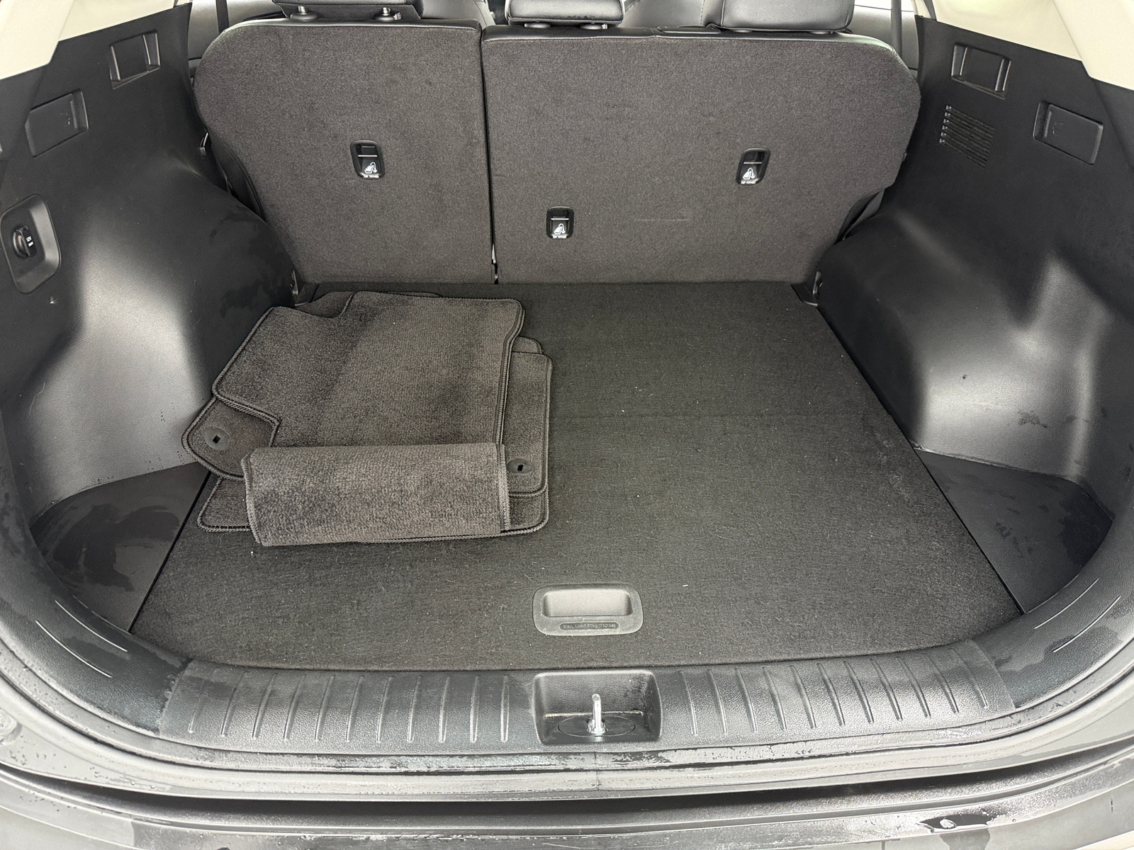 Thumbnail: 2025 Kia Sportage - 6