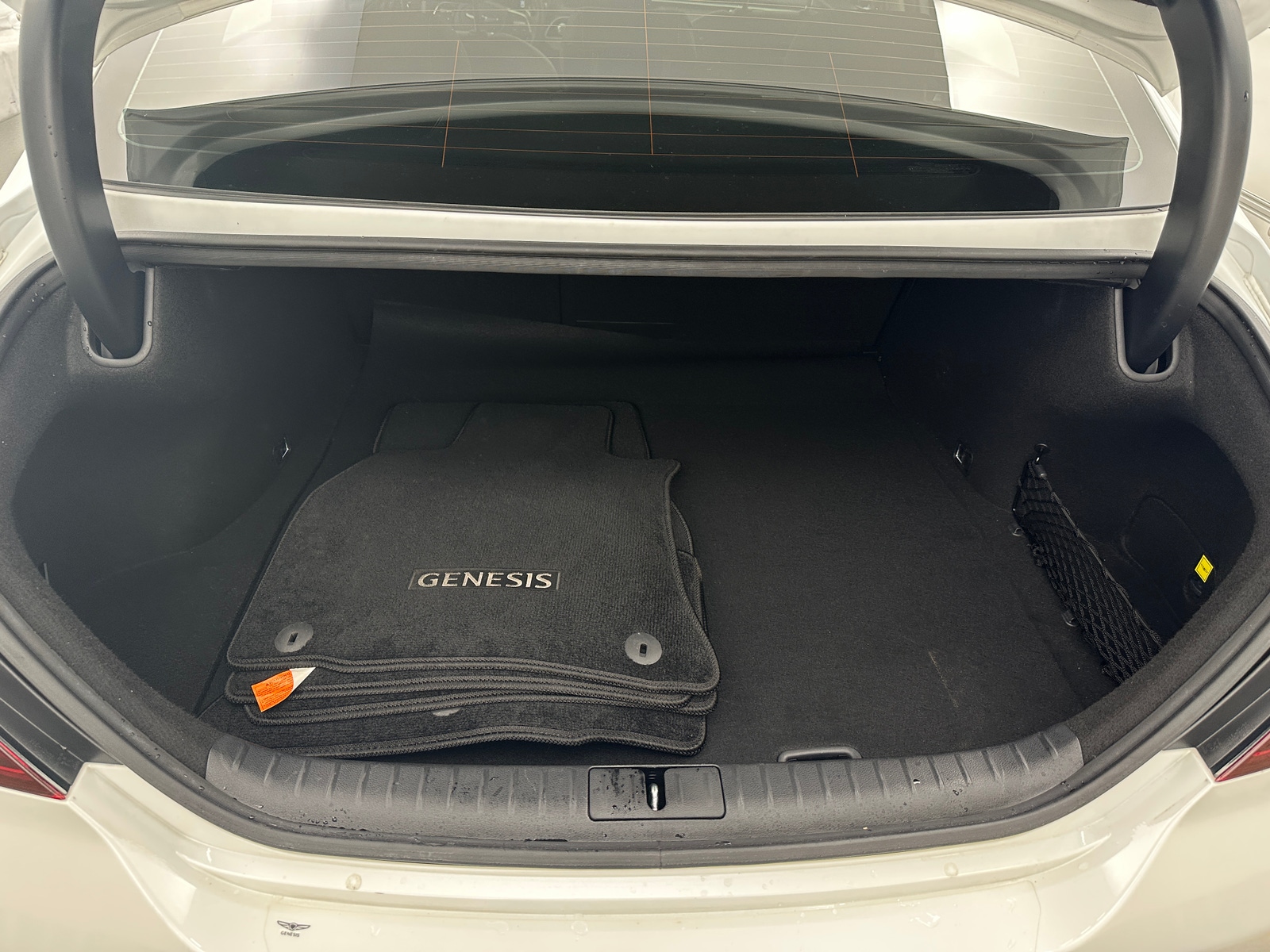 Thumbnail: 2022 Genesis G70 - 6