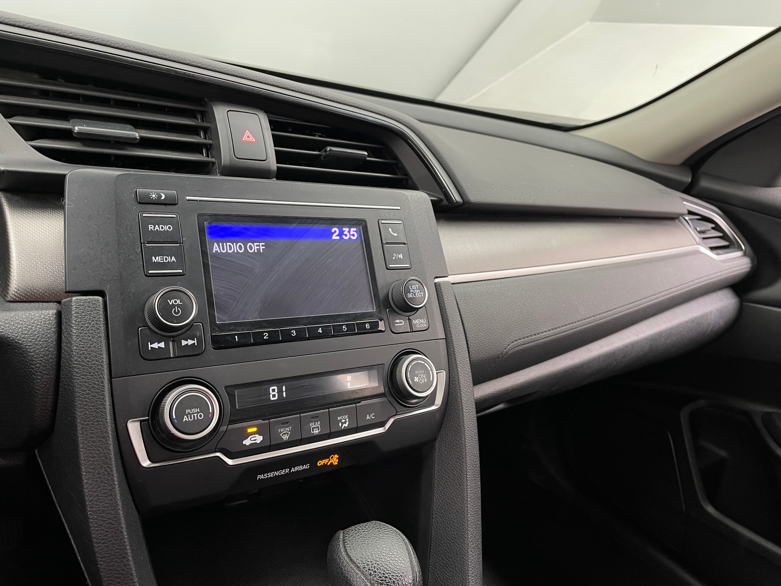 Thumbnail: 2019 Honda Civic - 4