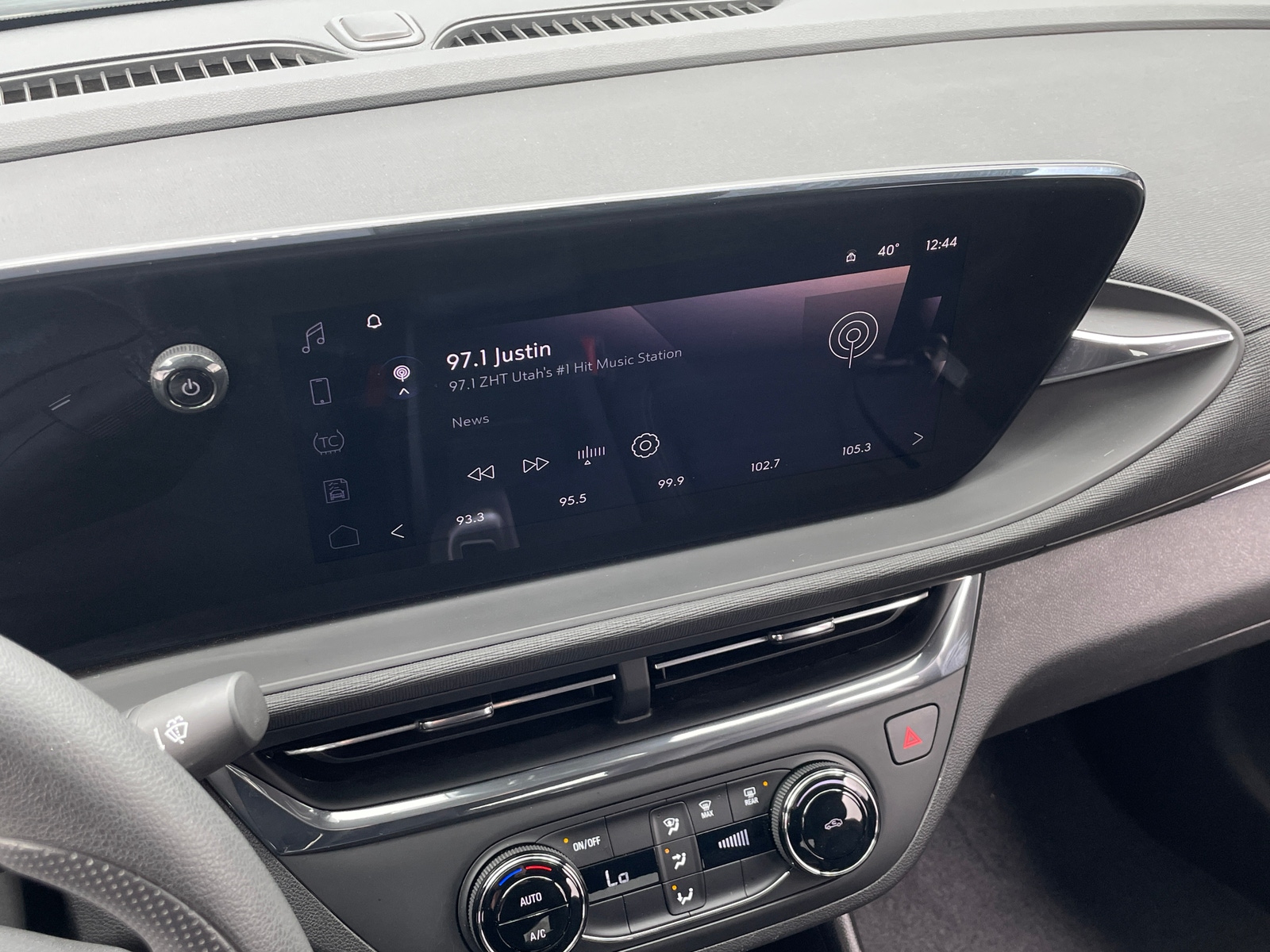 Thumbnail: 2025 Buick Envista - 4