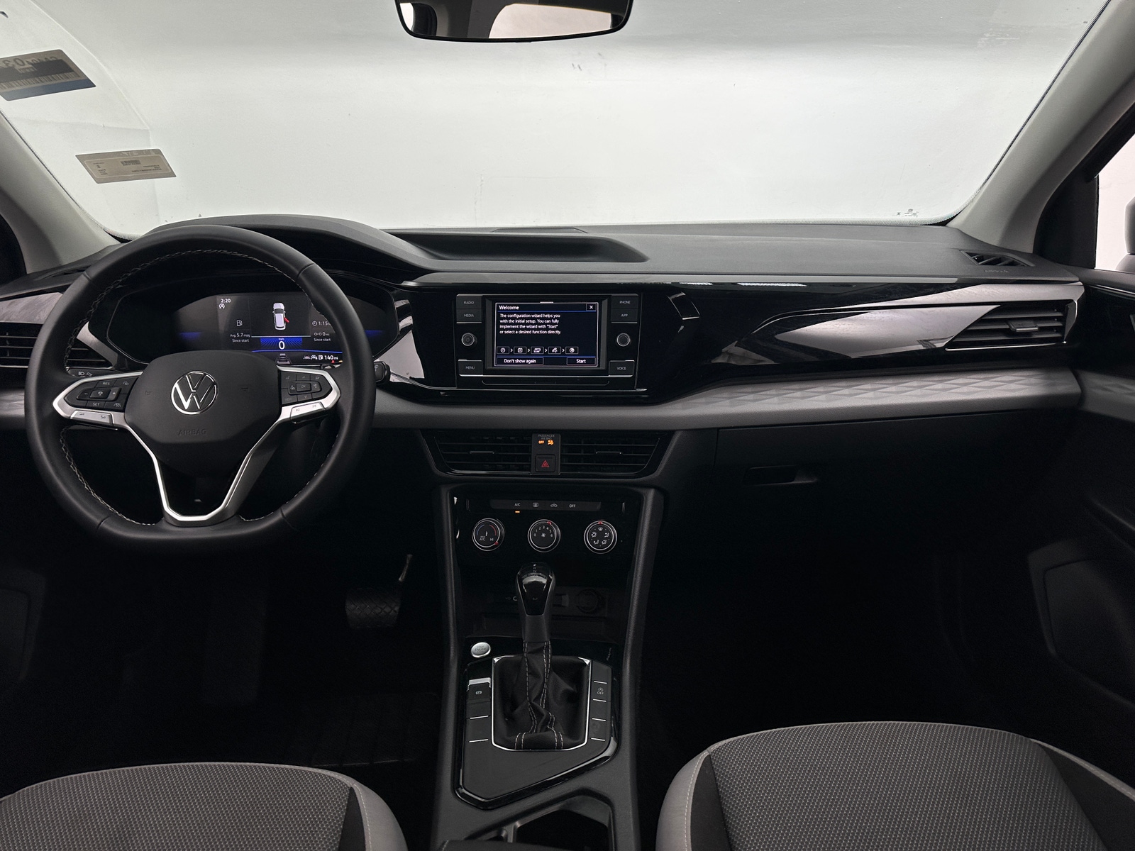 Thumbnail: 2024 Volkswagen Taos - 3