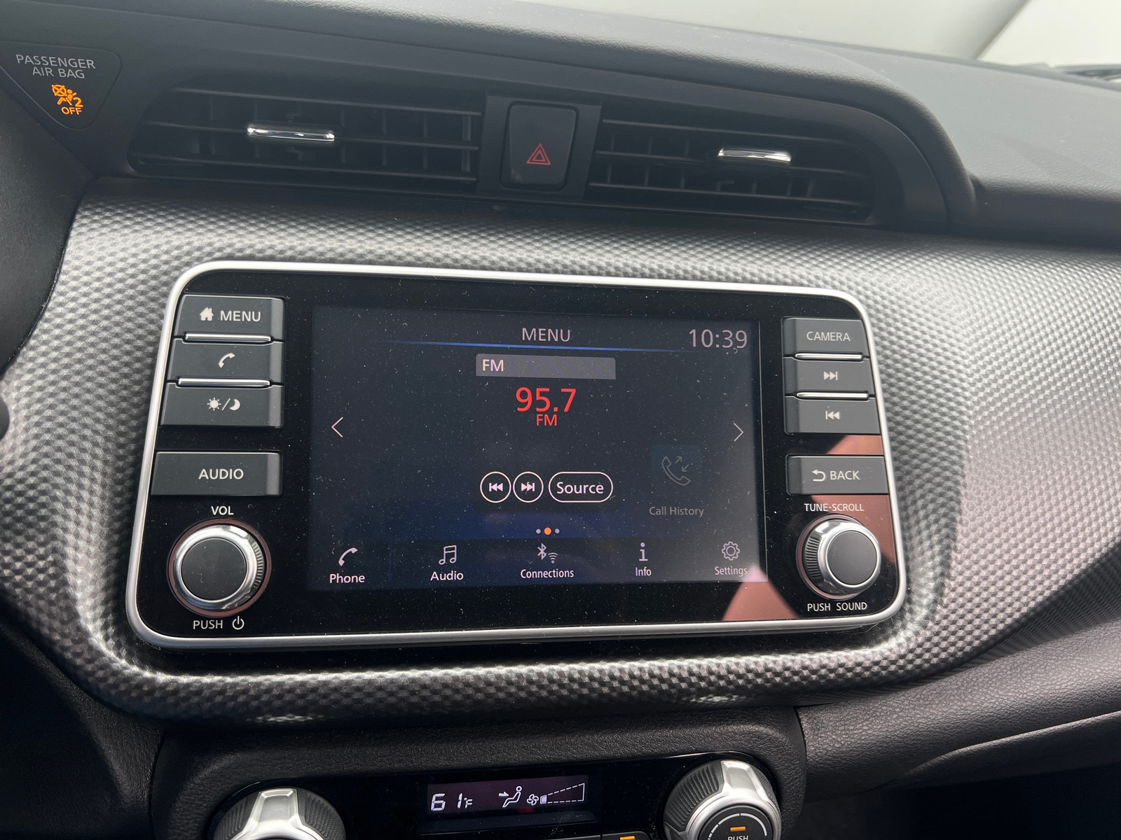 Thumbnail: 2020 Nissan Kicks - 4