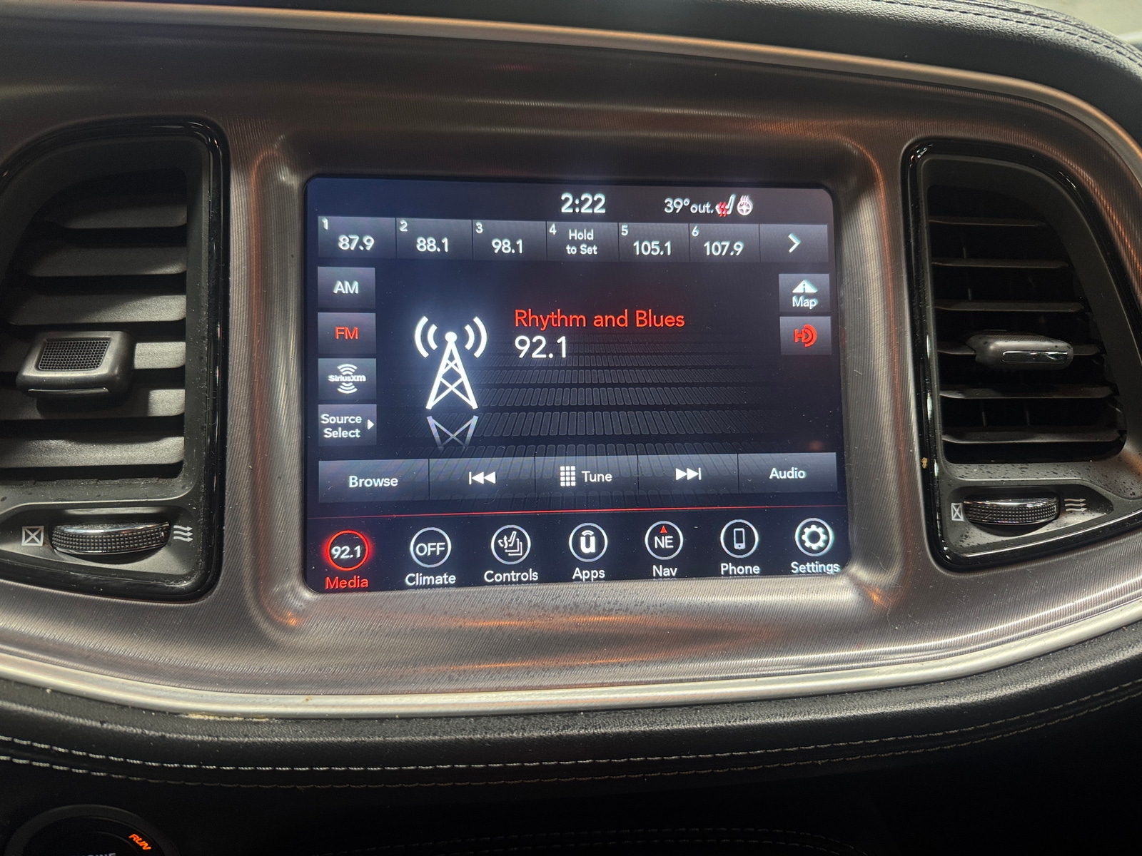 Thumbnail: 2020 Dodge Challenger - 2