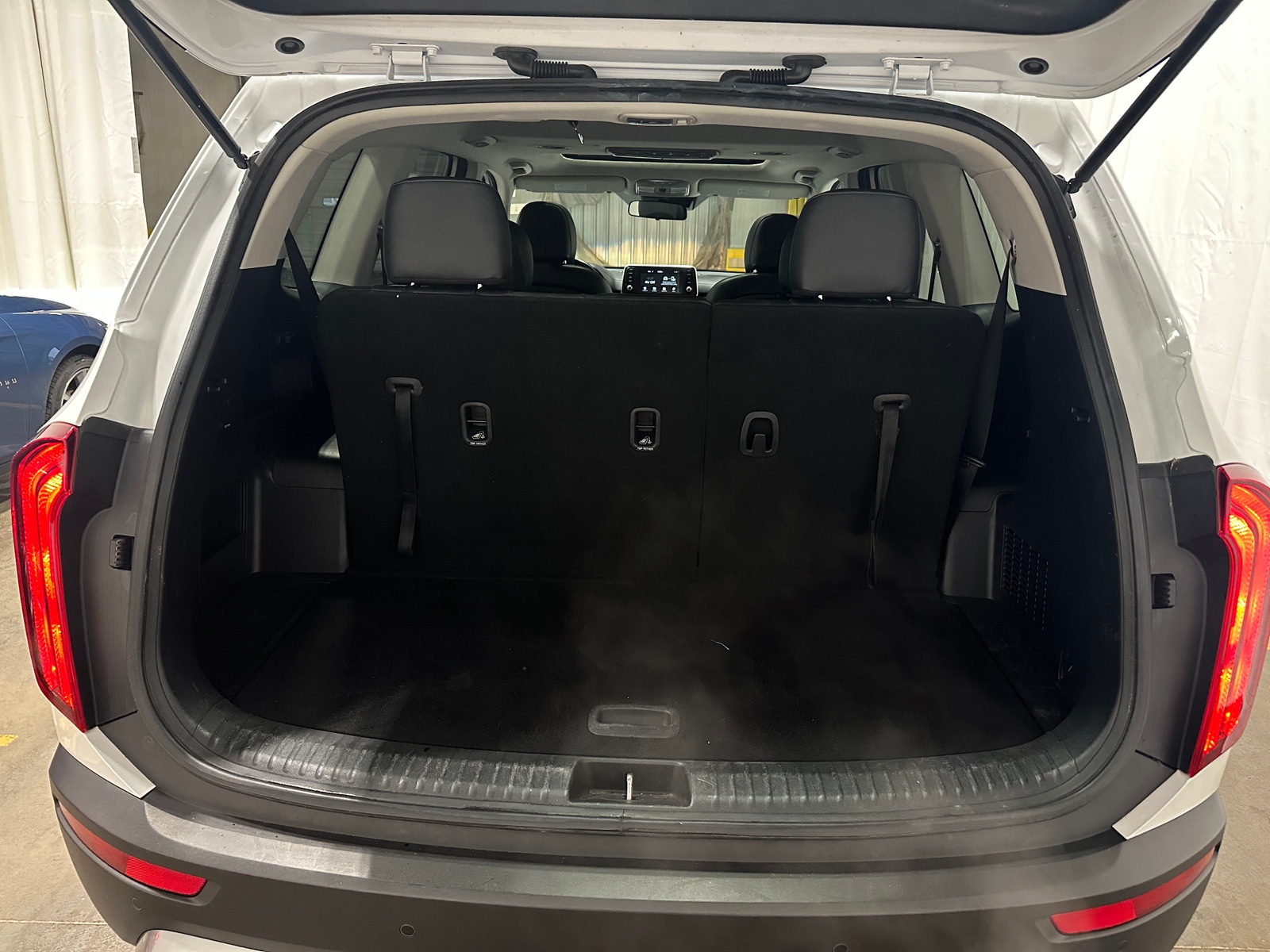 Thumbnail: 2020 Kia Telluride - 6