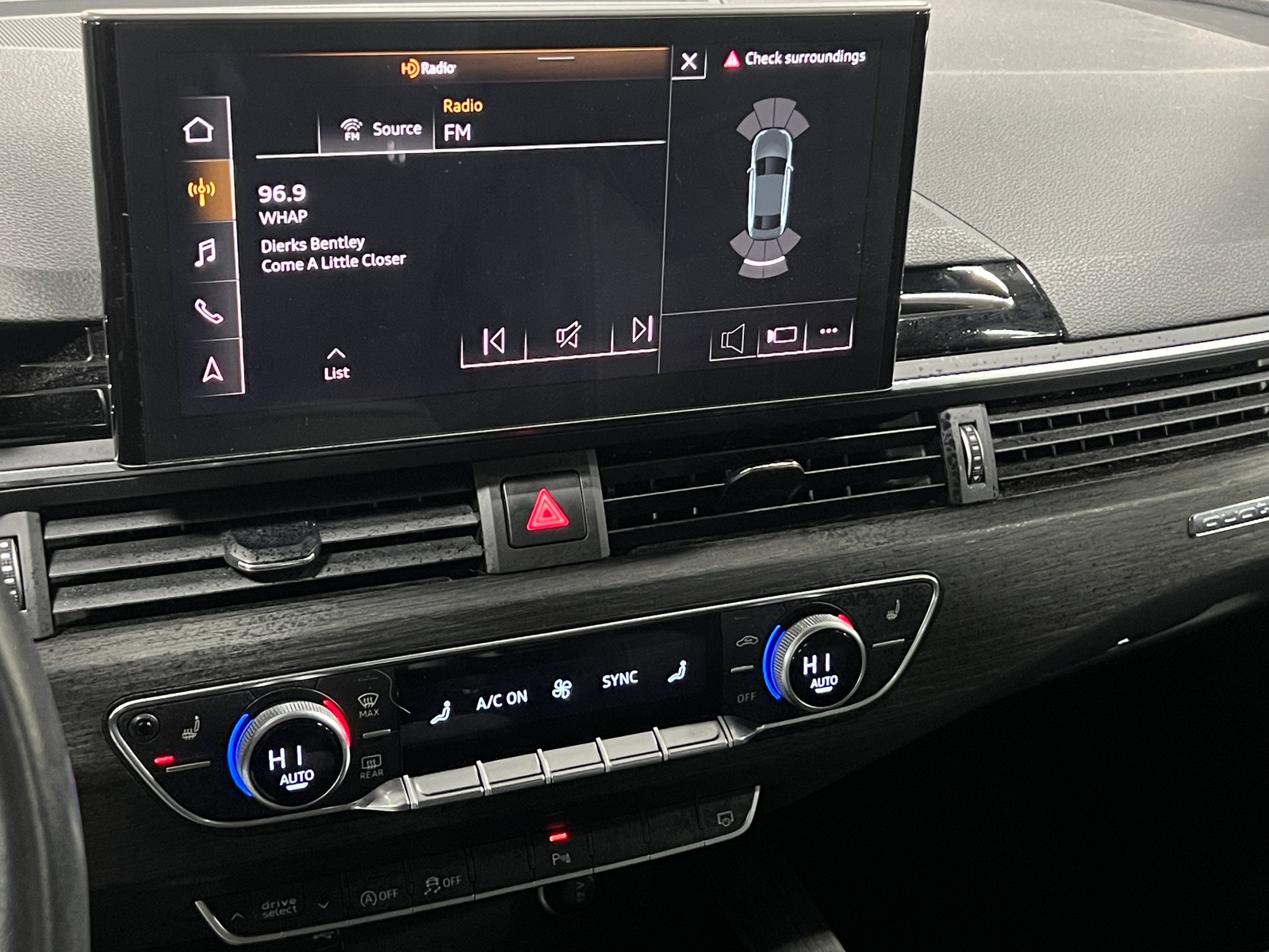 Thumbnail: 2021 Audi A4 - 4