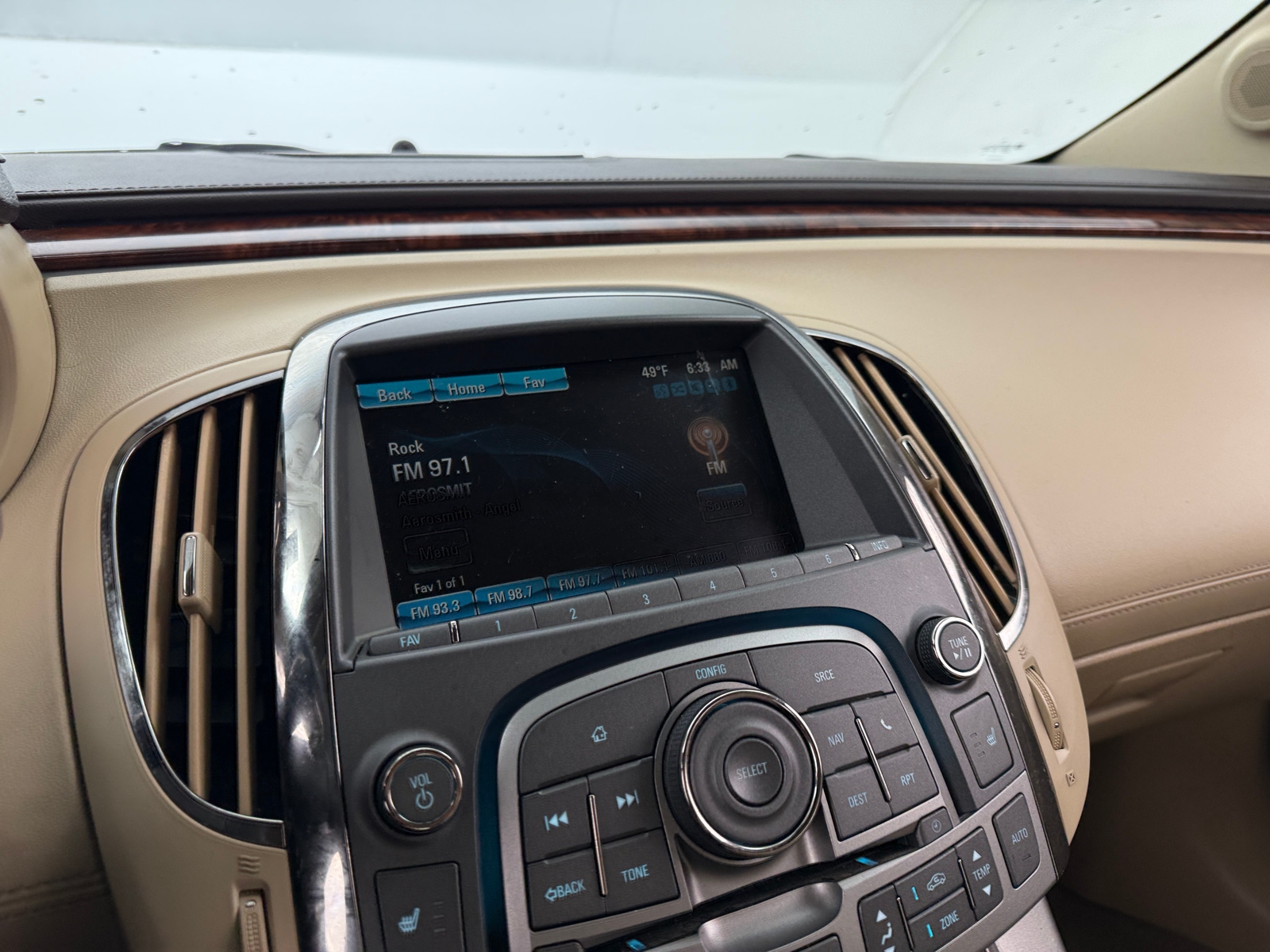 Thumbnail: 2013 Buick LaCrosse - 3