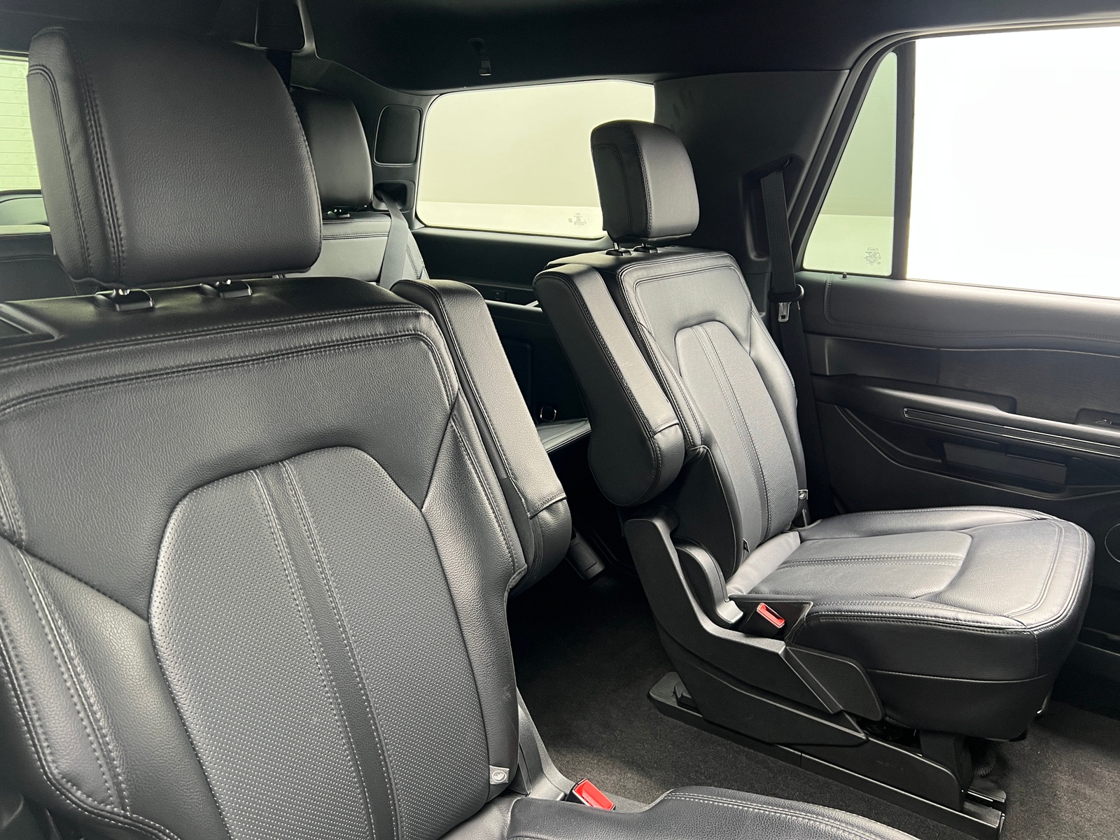 Thumbnail: 2021 Ford Expedition - 5