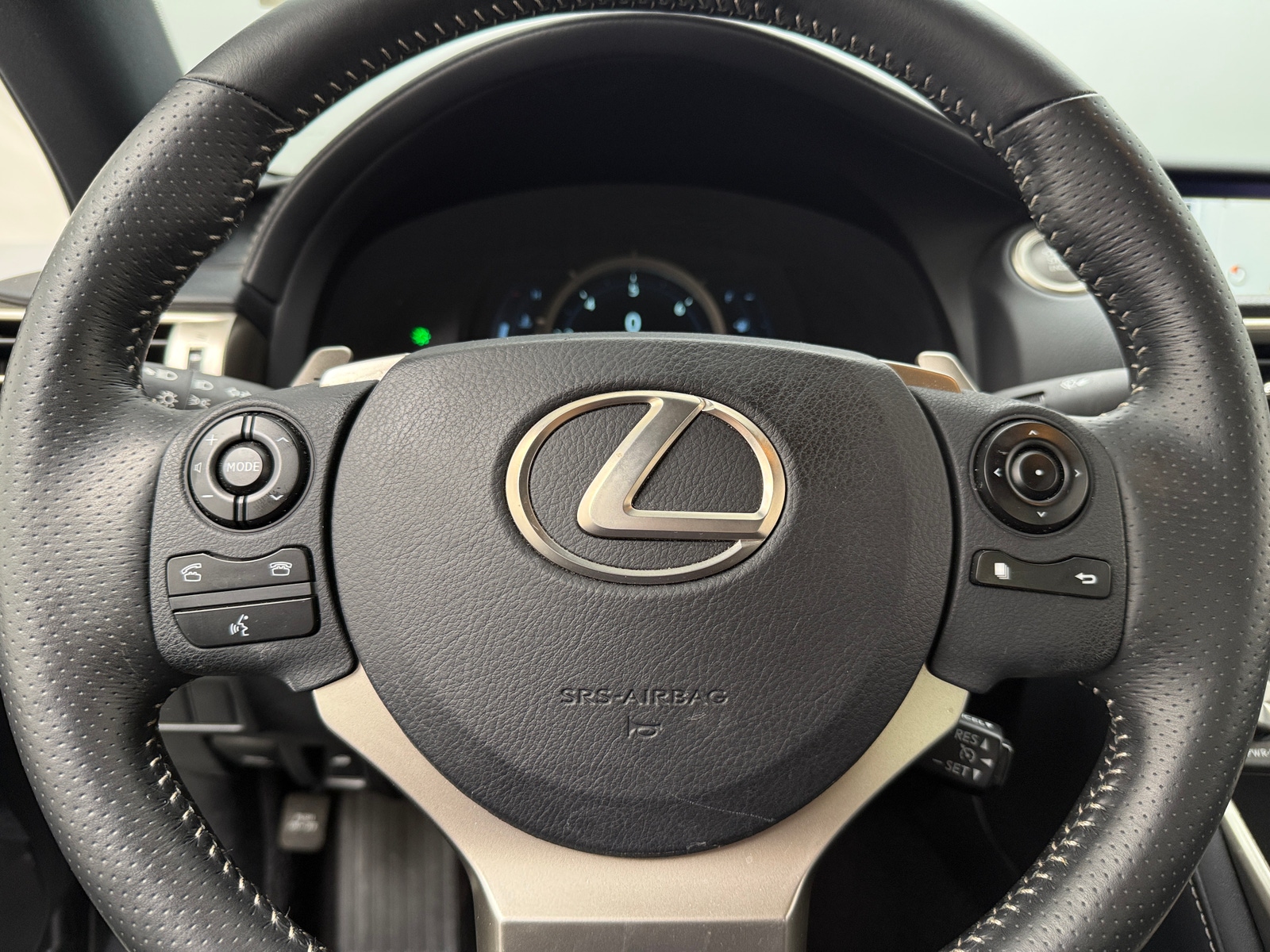 Thumbnail: 2015 Lexus IS - 4