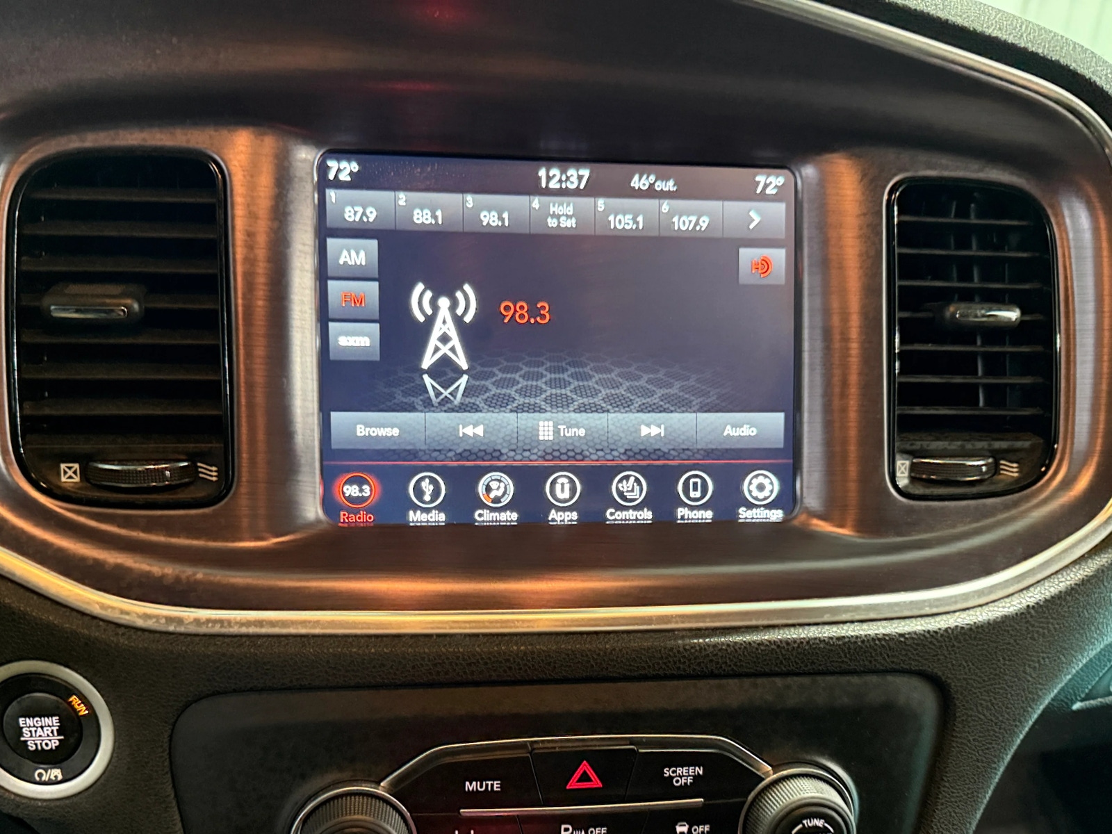 Thumbnail: 2018 Dodge Charger - 3