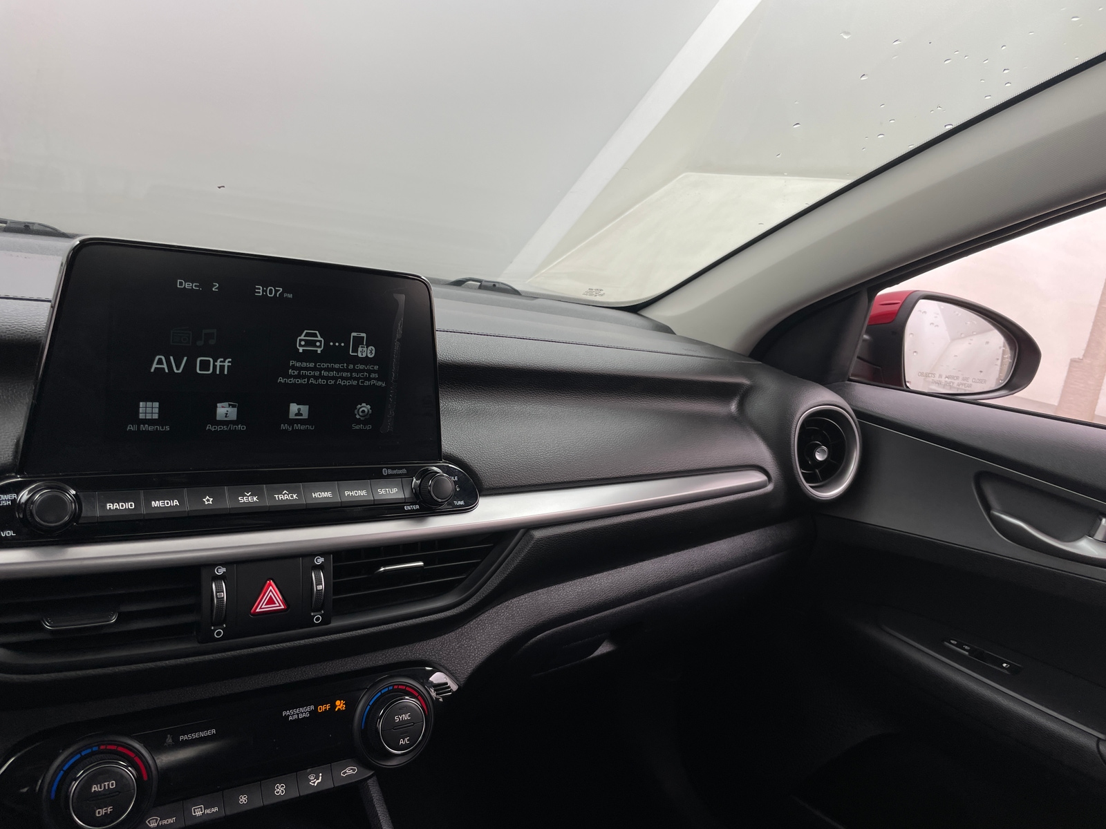 Thumbnail: 2019 Kia Forte - 4