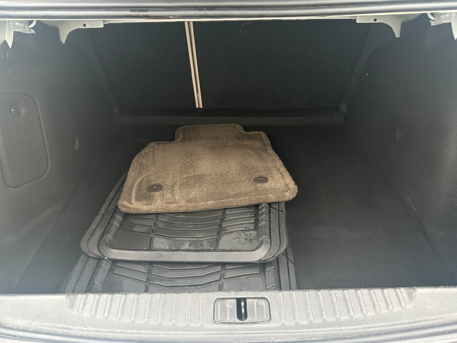 Thumbnail: 2016 Buick Verano - 6