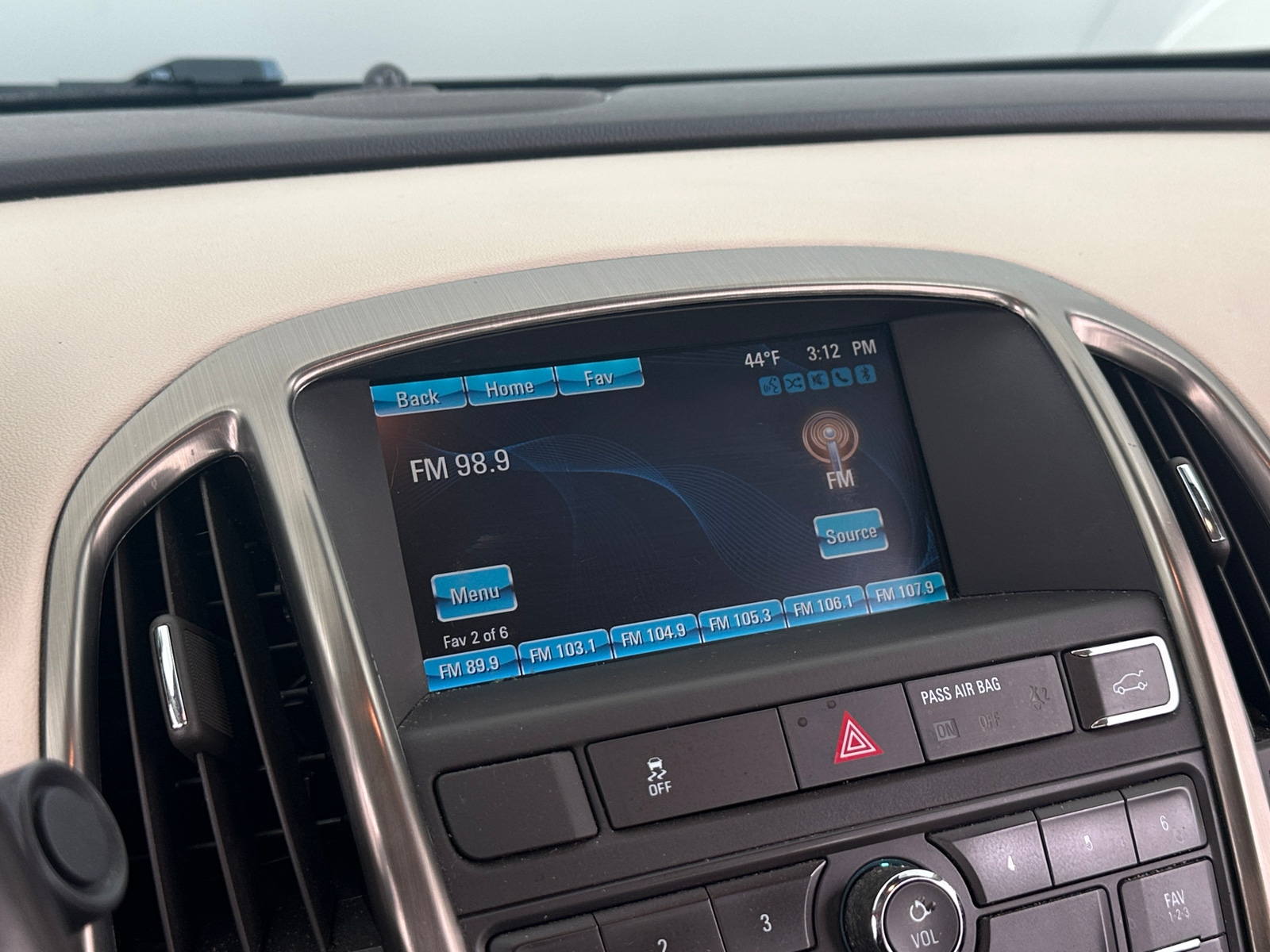 Thumbnail: 2016 Buick Verano - 3