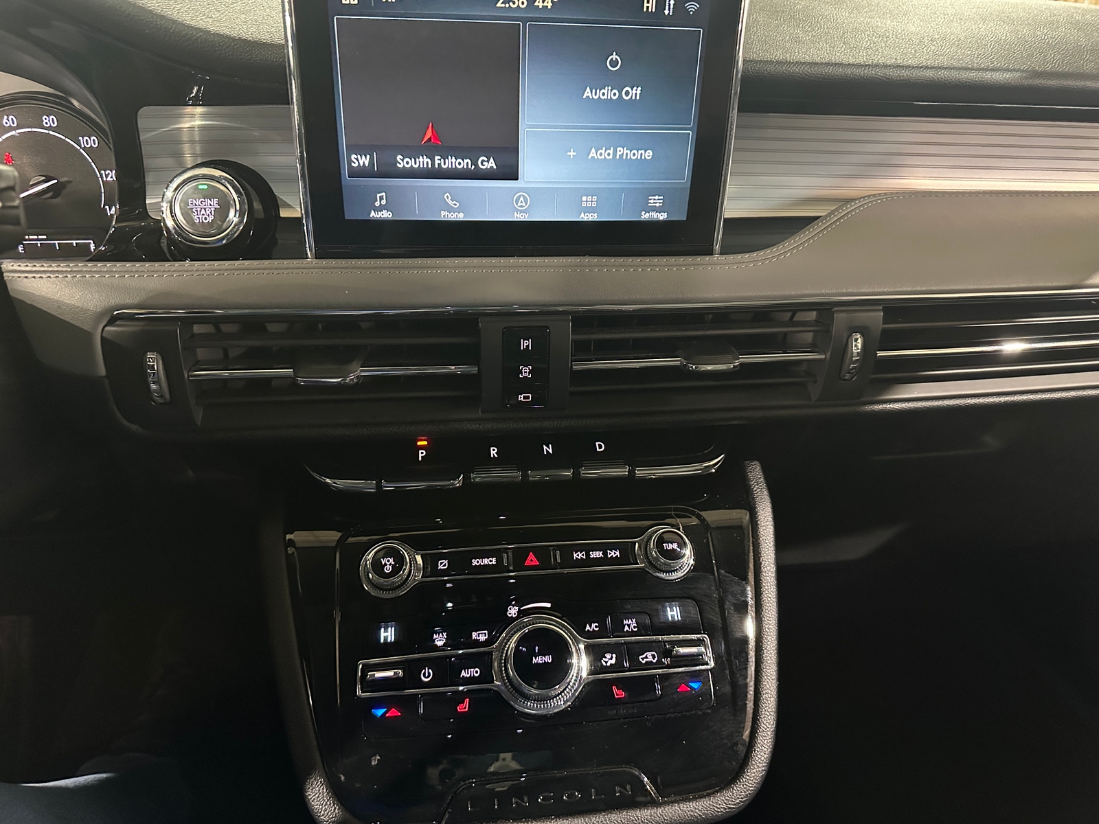 Thumbnail: 2020 Lincoln Corsair - 3