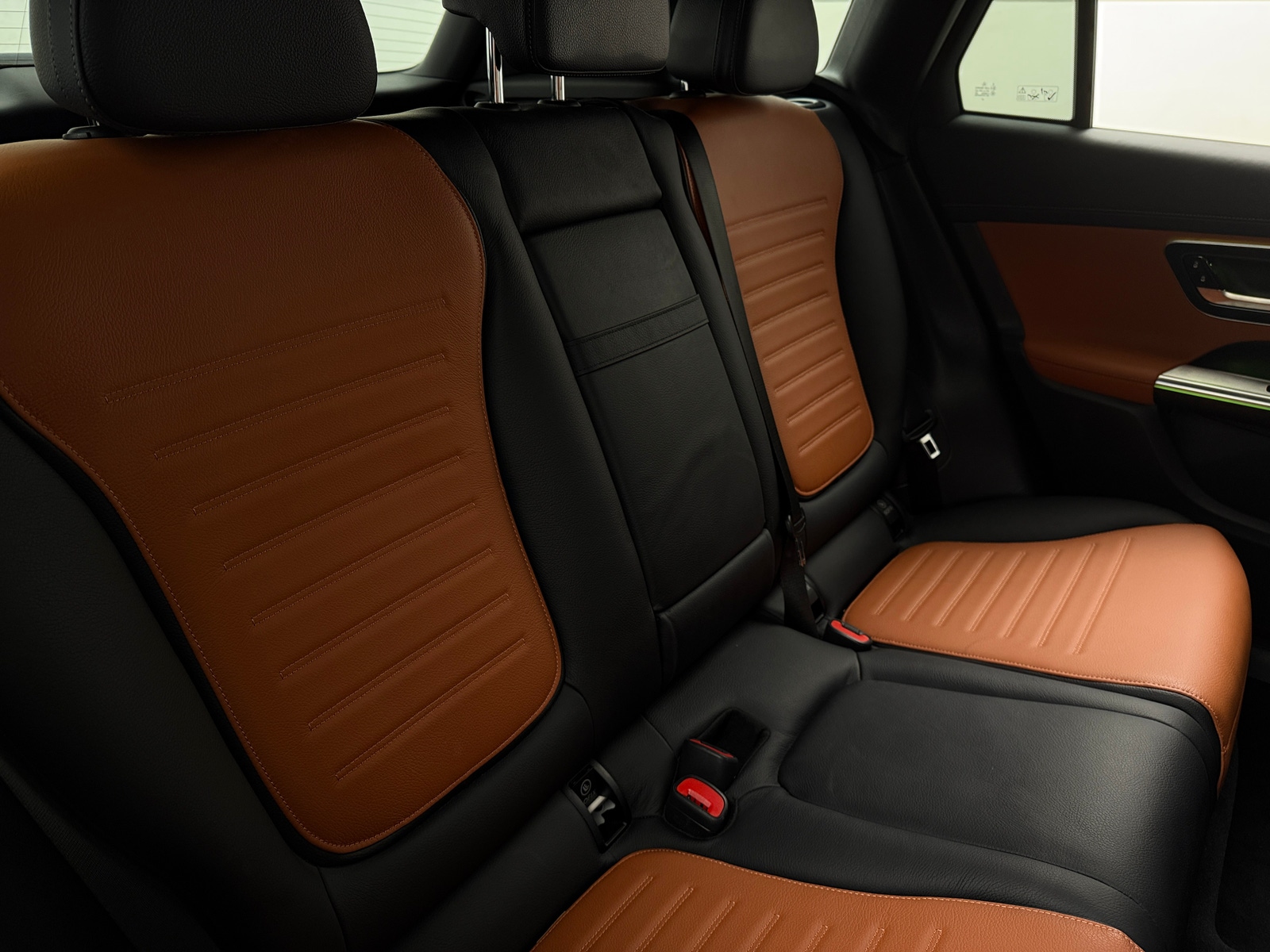 Thumbnail: 2023 Mercedes-Benz GLC - 5