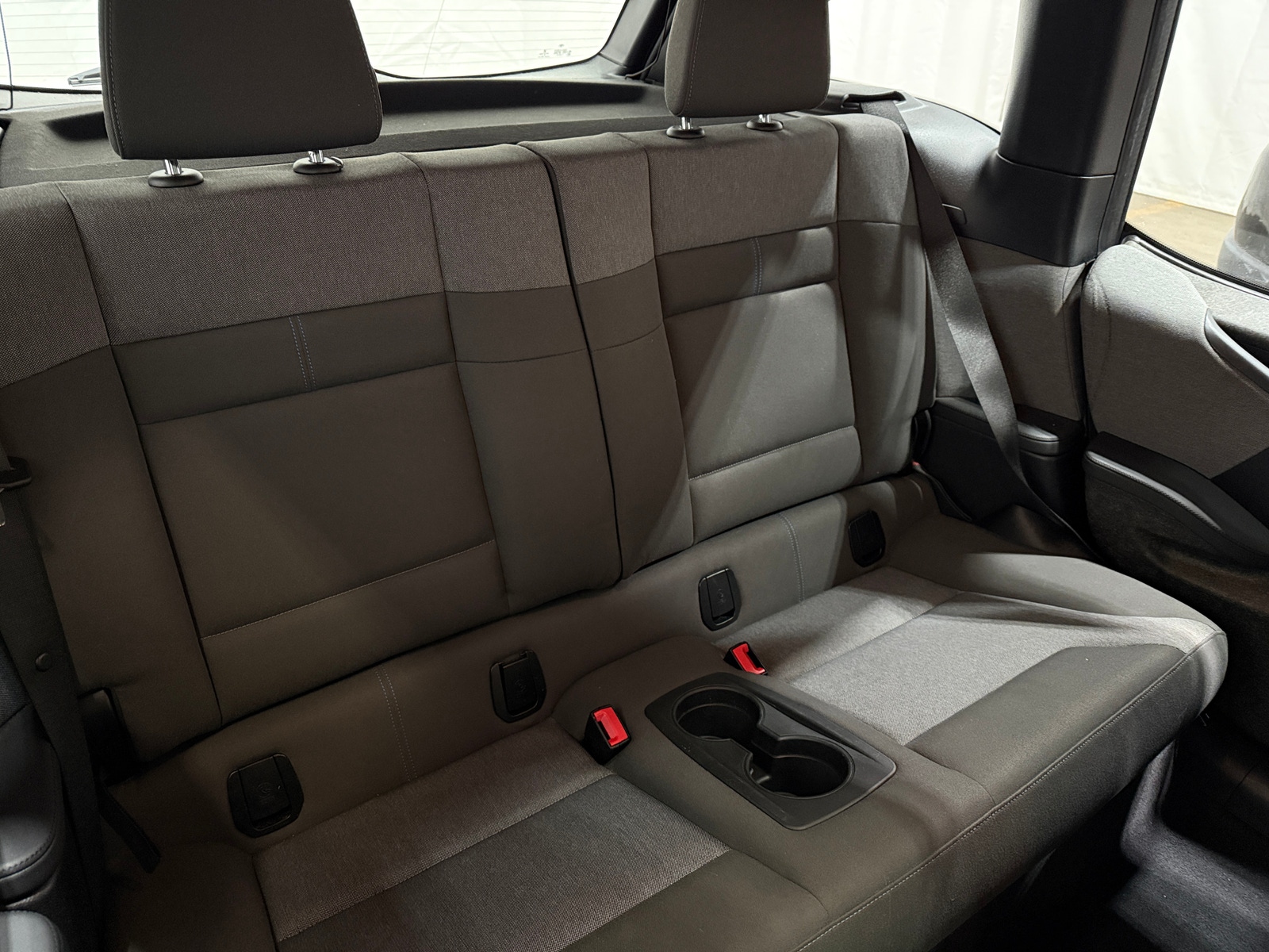 Thumbnail: 2019 BMW i3 - 6