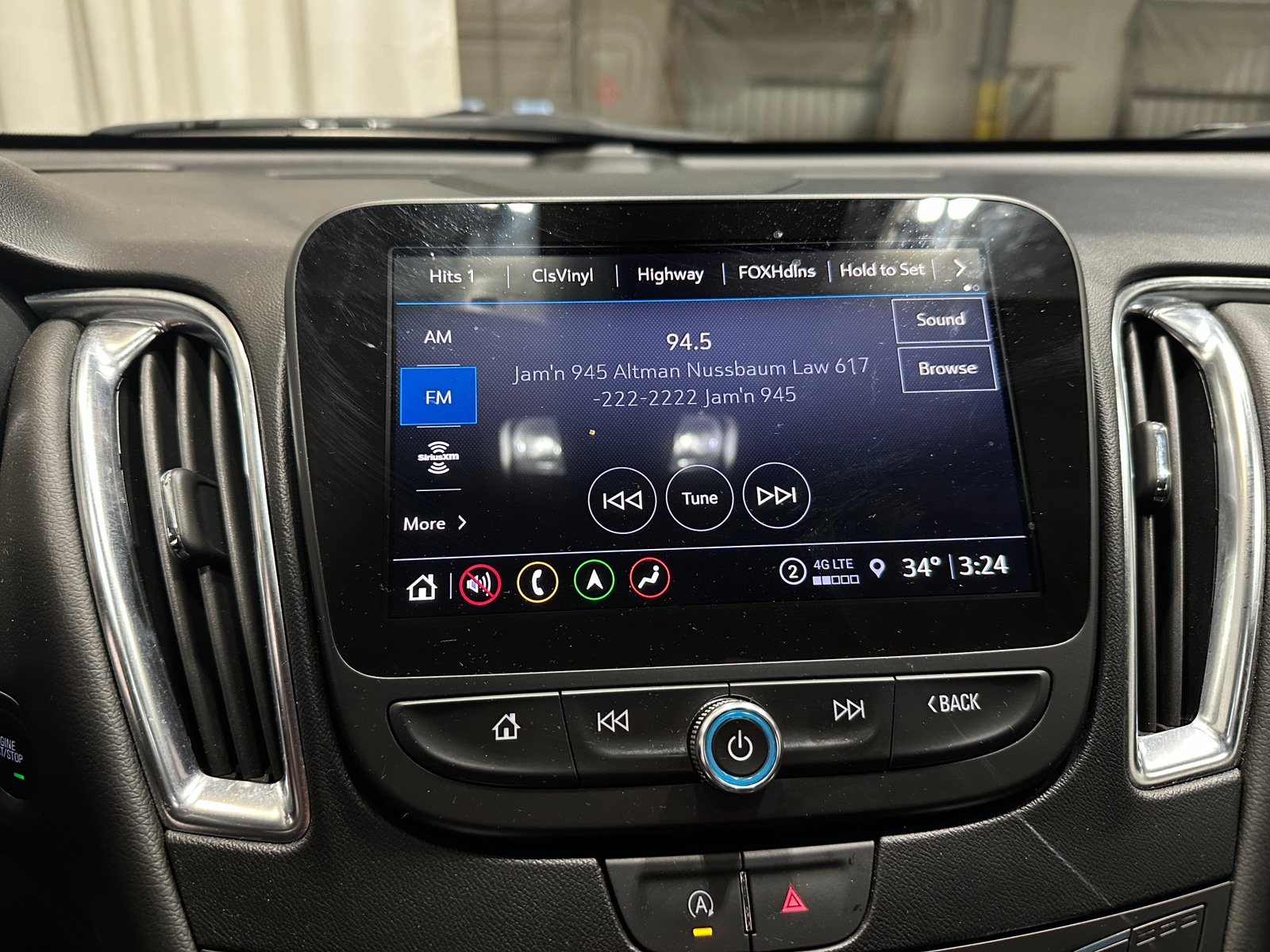 Thumbnail: 2024 Chevrolet Malibu - 3