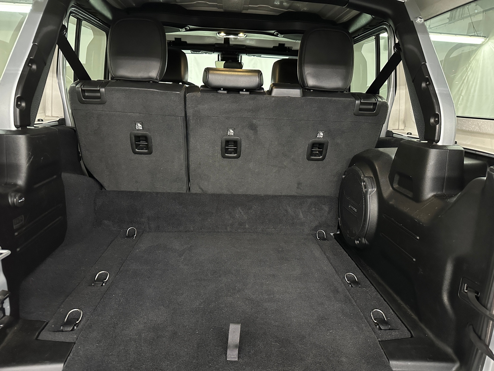 Thumbnail: 2023 Jeep Wrangler - 6