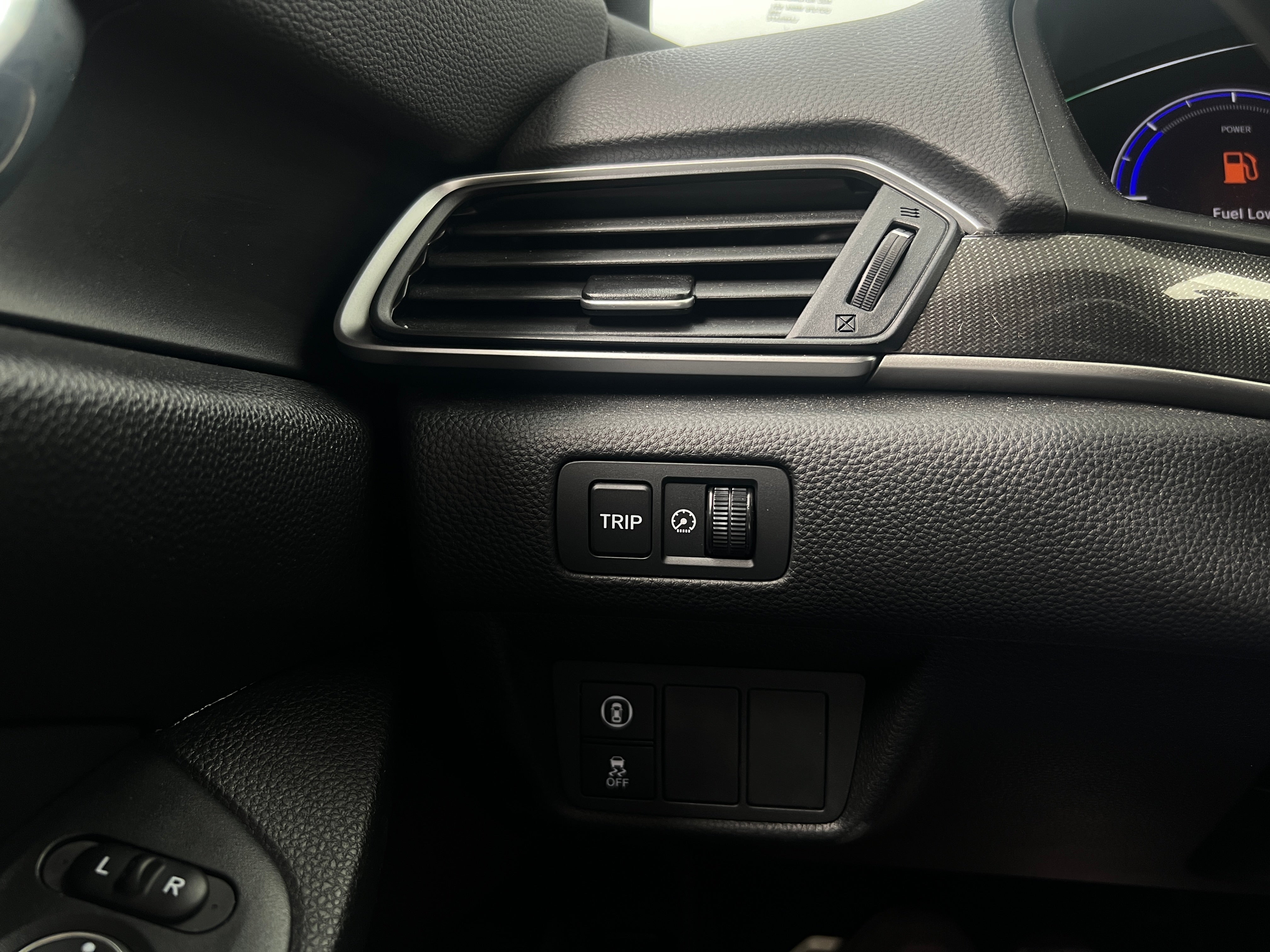 Used 2022 Honda Accord Hybrid Sport with VIN 1HGCV3F22NA044092 for sale in Northfield, Minnesota