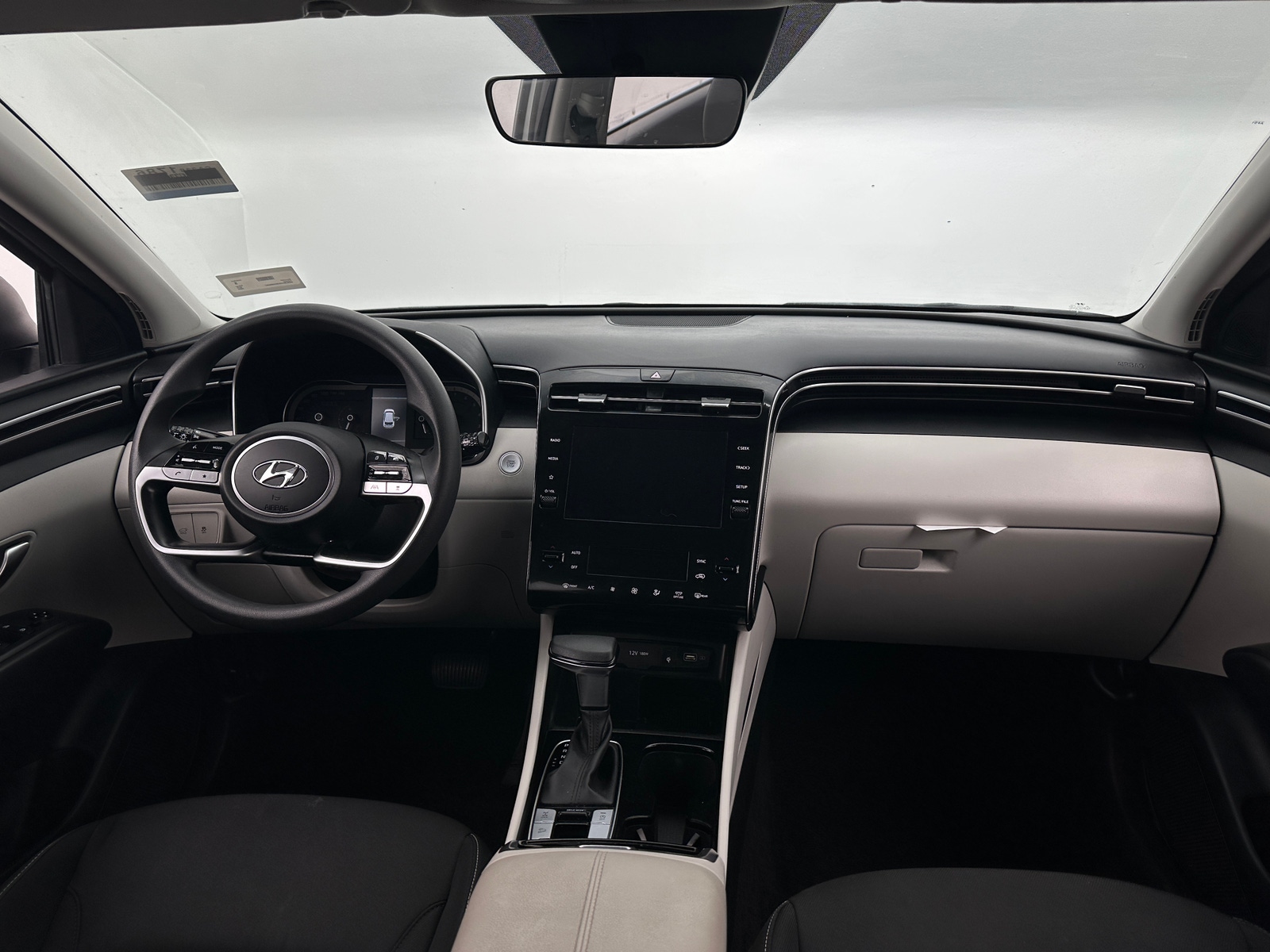 Thumbnail: 2024 Hyundai Tucson - 3