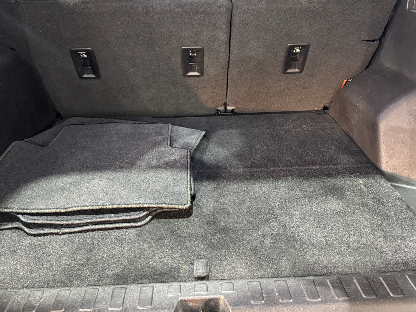 Thumbnail: 2019 Chevrolet Equinox - 7