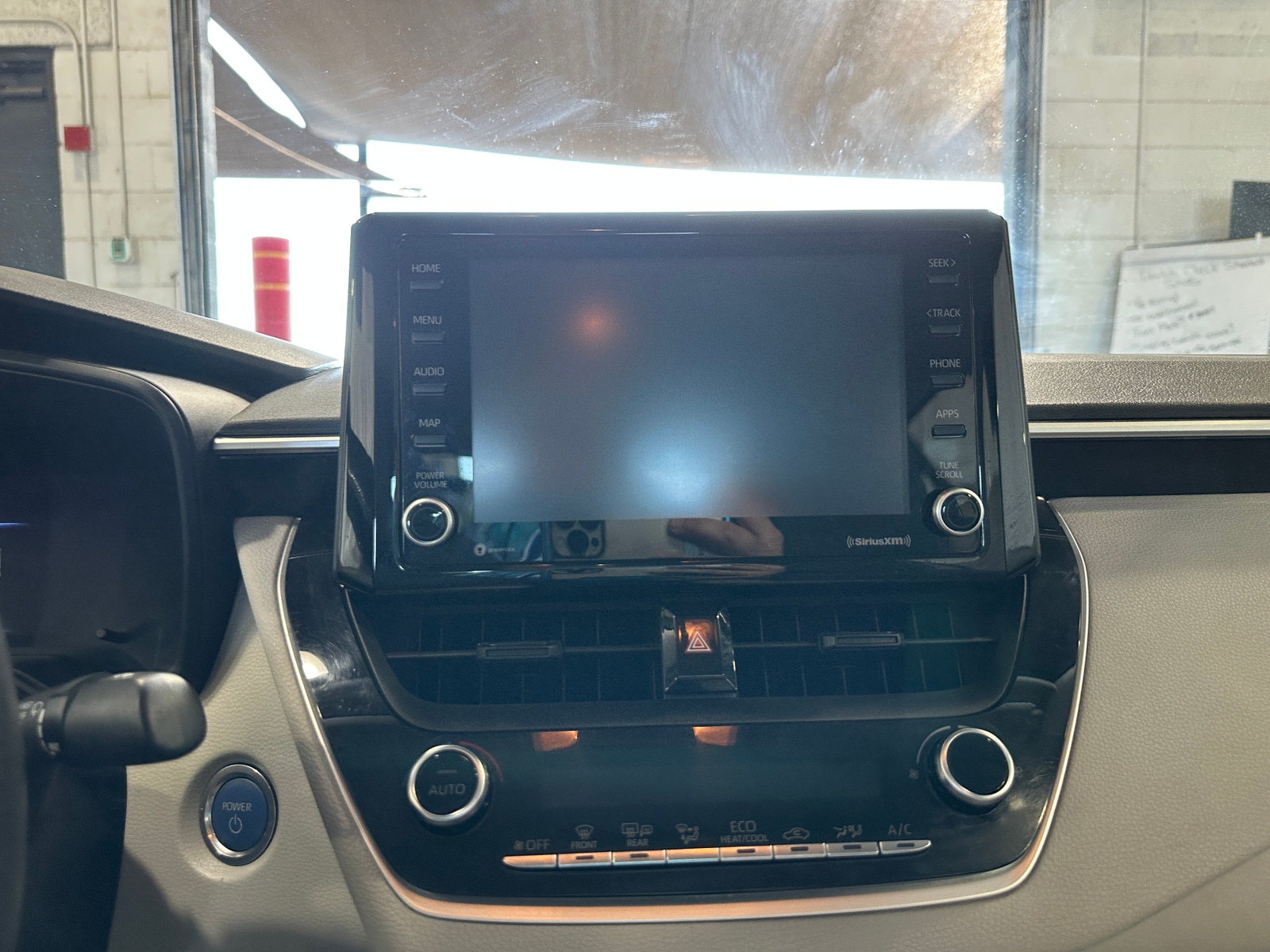 Thumbnail: 2022 Toyota Corolla - 4