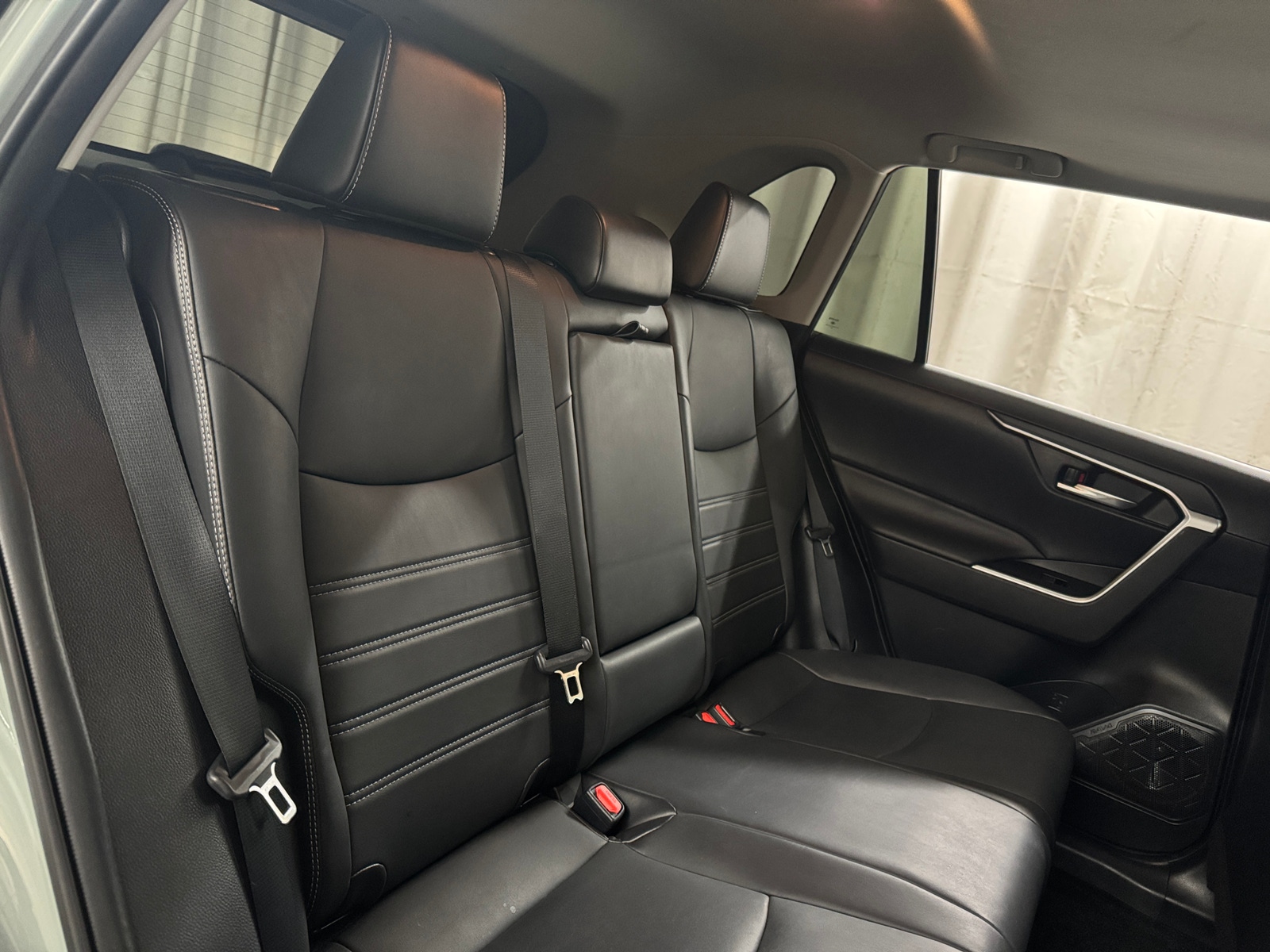 Thumbnail: 2021 Toyota RAV4 - 5