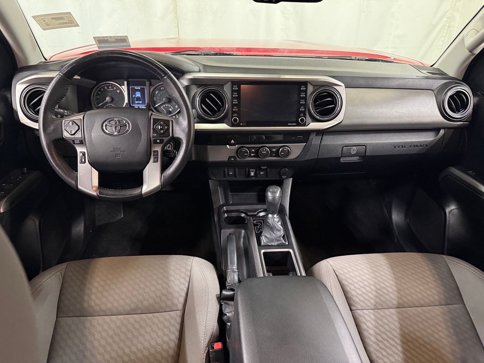 Thumbnail: 2022 Toyota Tacoma - 3