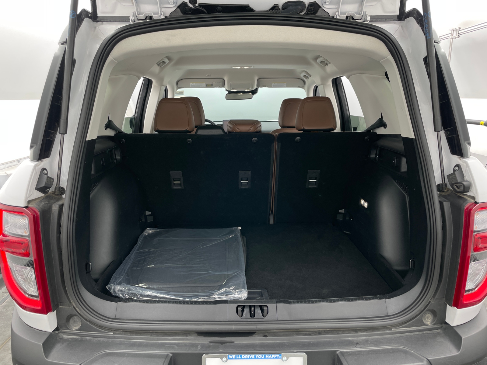 Thumbnail: 2025 Ford Bronco Sport - 6