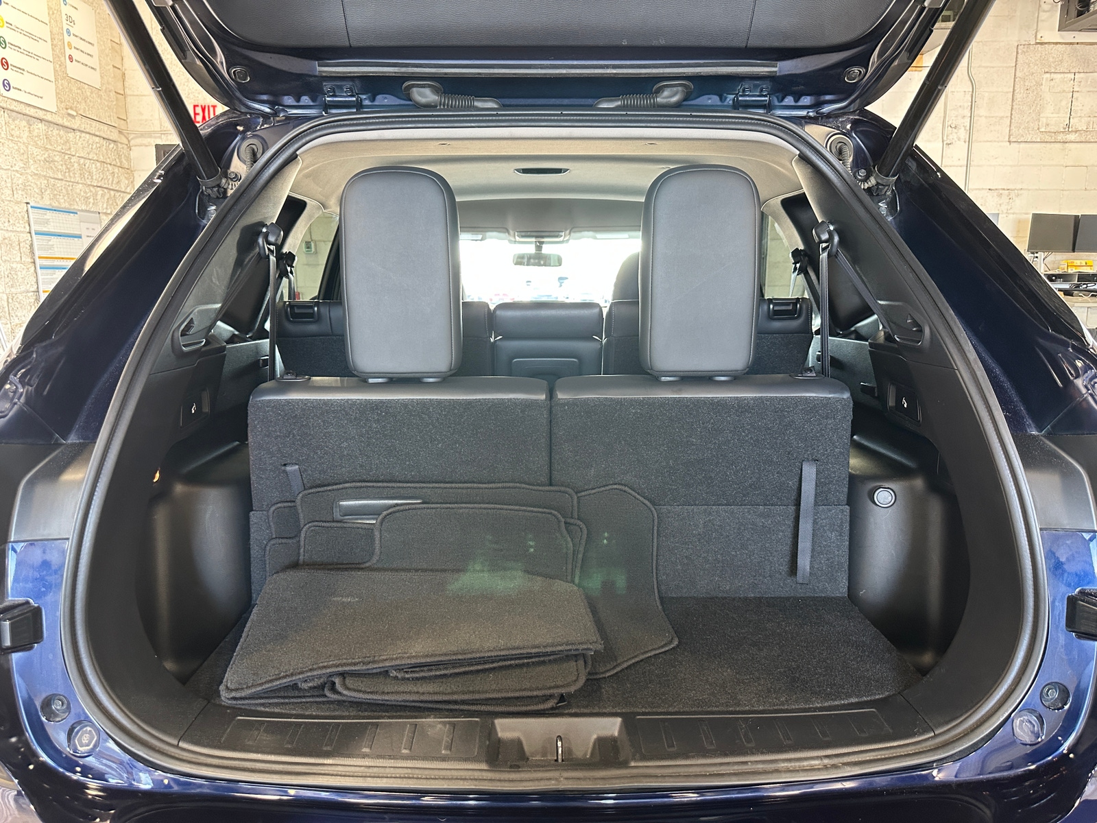 Thumbnail: 2024 Mitsubishi Outlander - 6