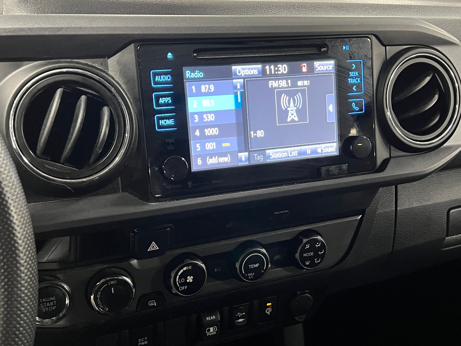 Thumbnail: 2018 Toyota Tacoma - 4