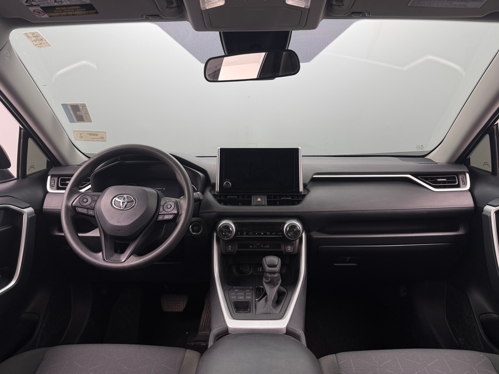 Thumbnail: 2025 Toyota RAV4 - 3