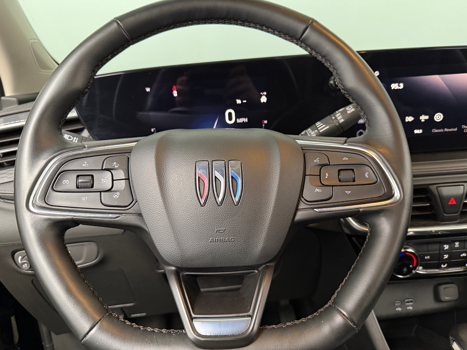 Thumbnail: 2024 Buick Encore GX - 4