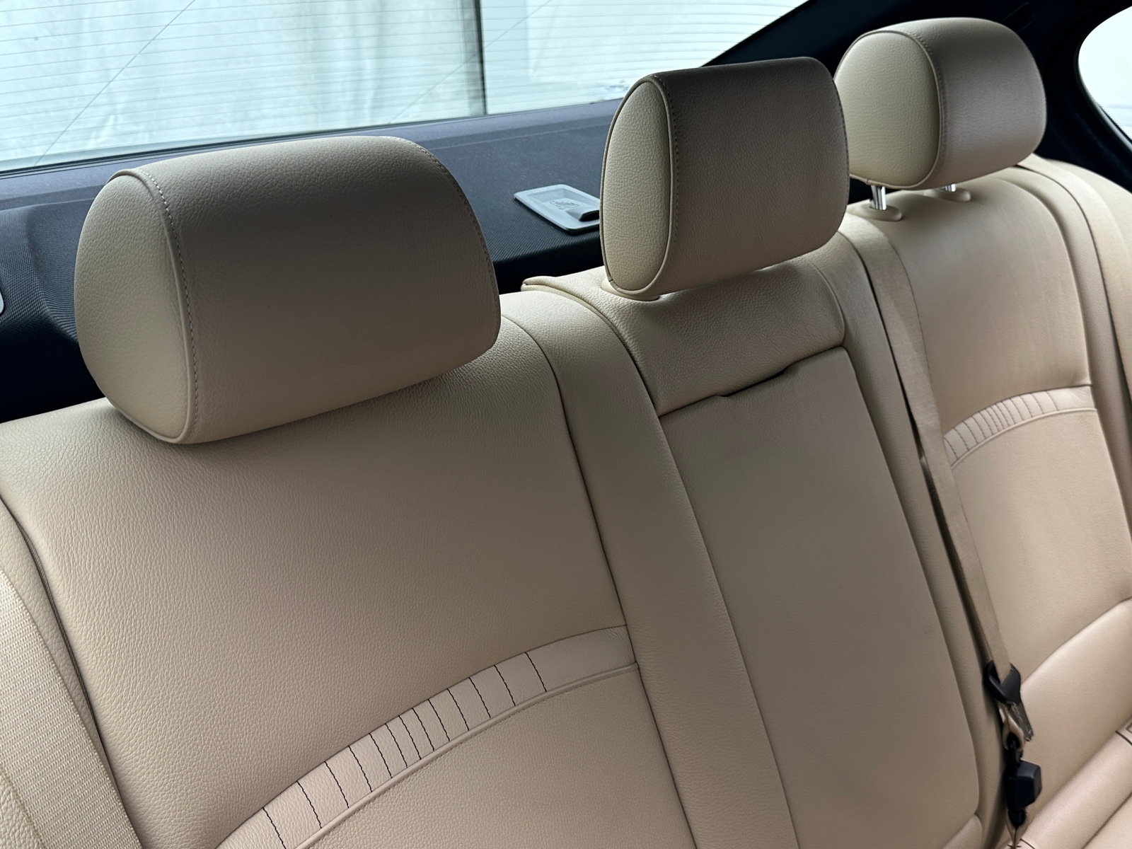 Thumbnail: 2014 BMW 5 Series - 6